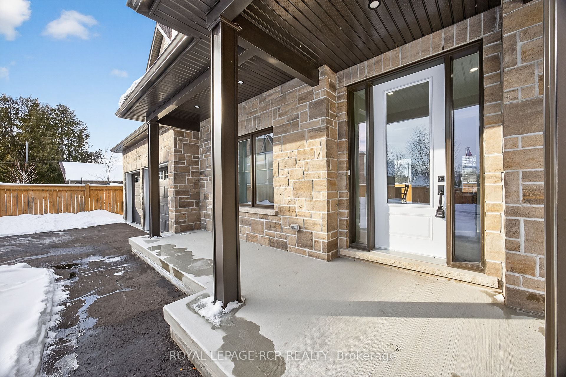 28 St. George Street, Georgina, ON L0E 1L0 photo 5