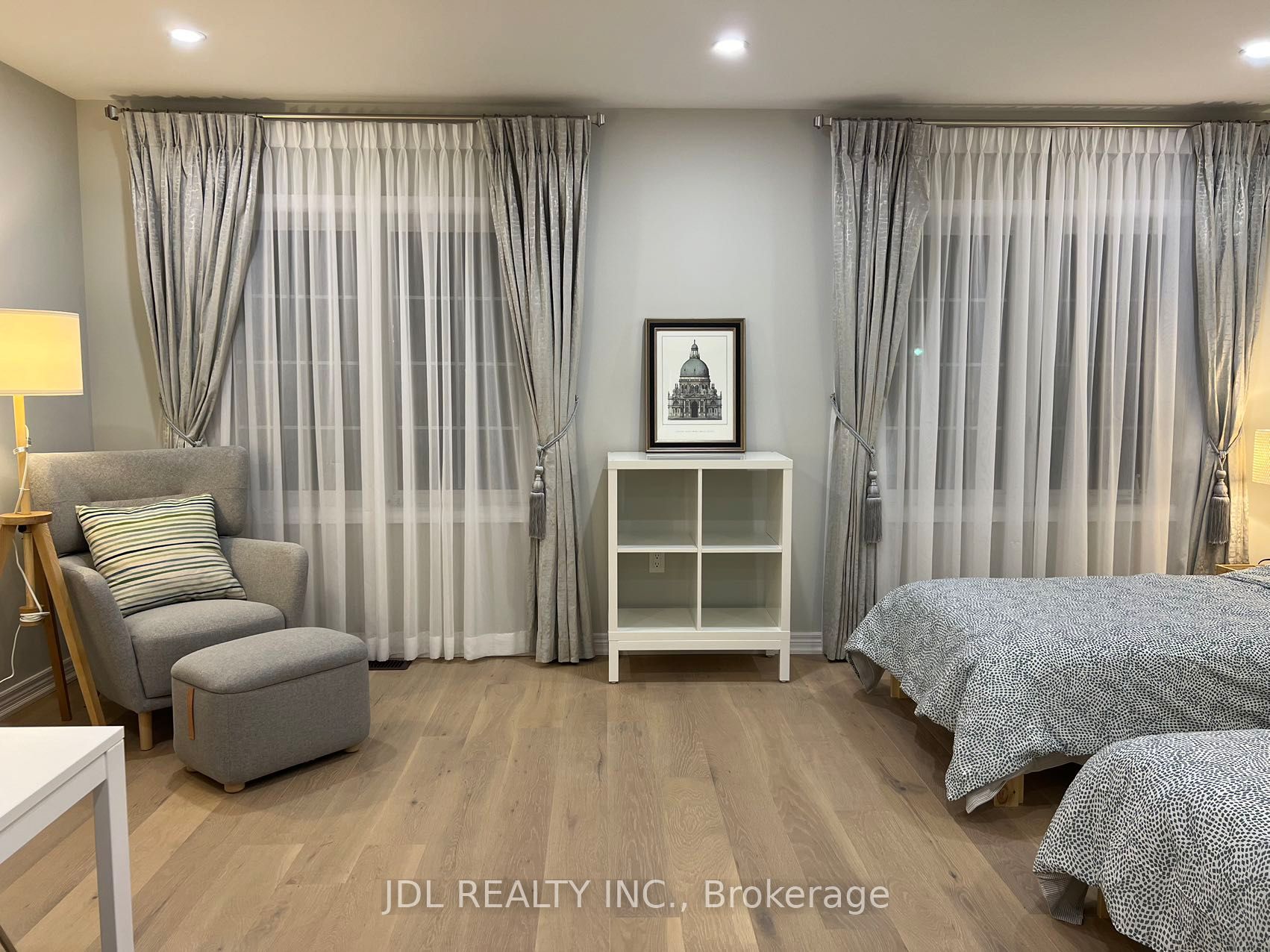 72 Port Arthur Crescent, Richmond Hill, ON L4E 0Z9