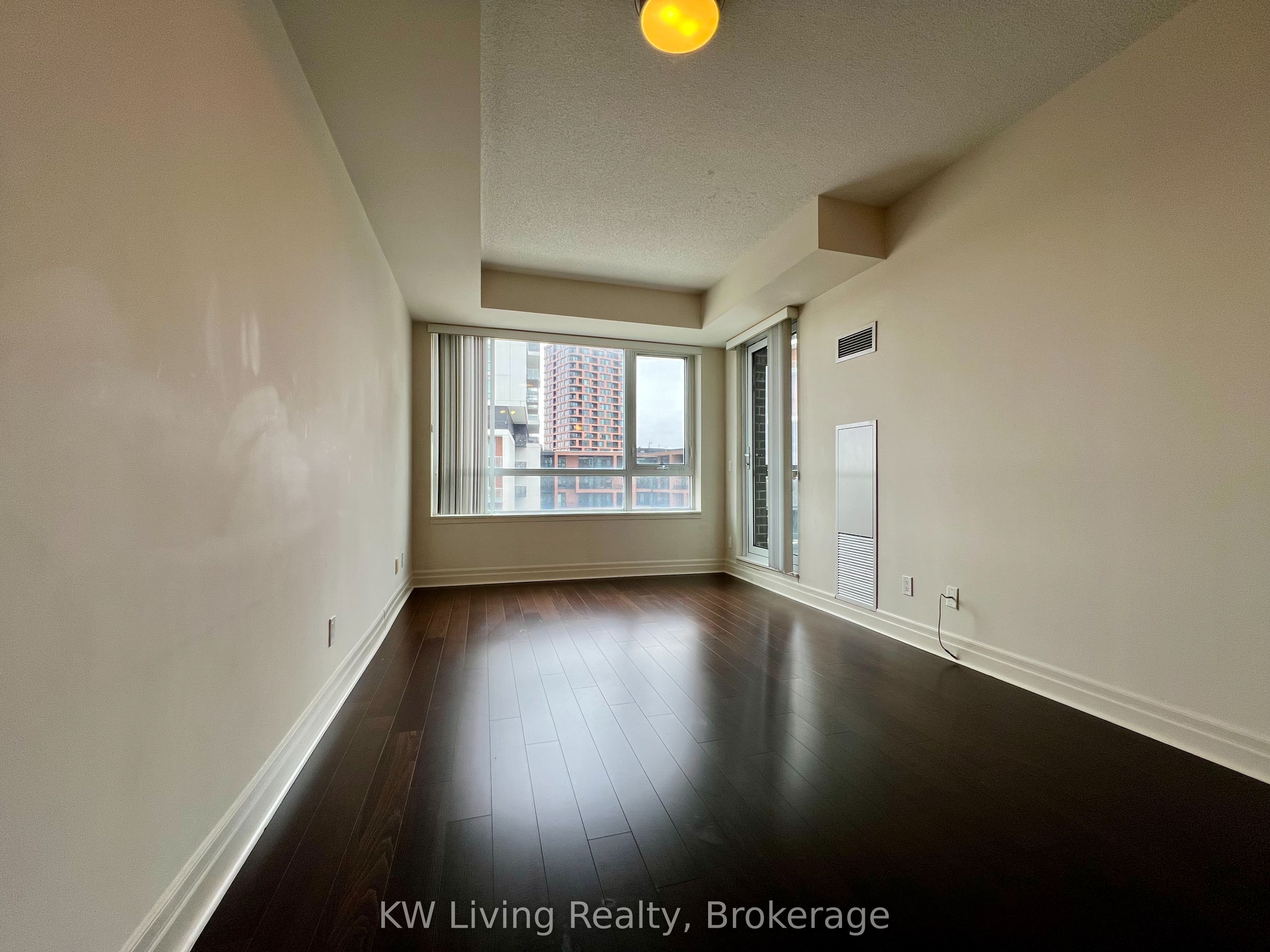 8130 Birchmount Road 805, Markham, ON L6G 0E4 photo 2