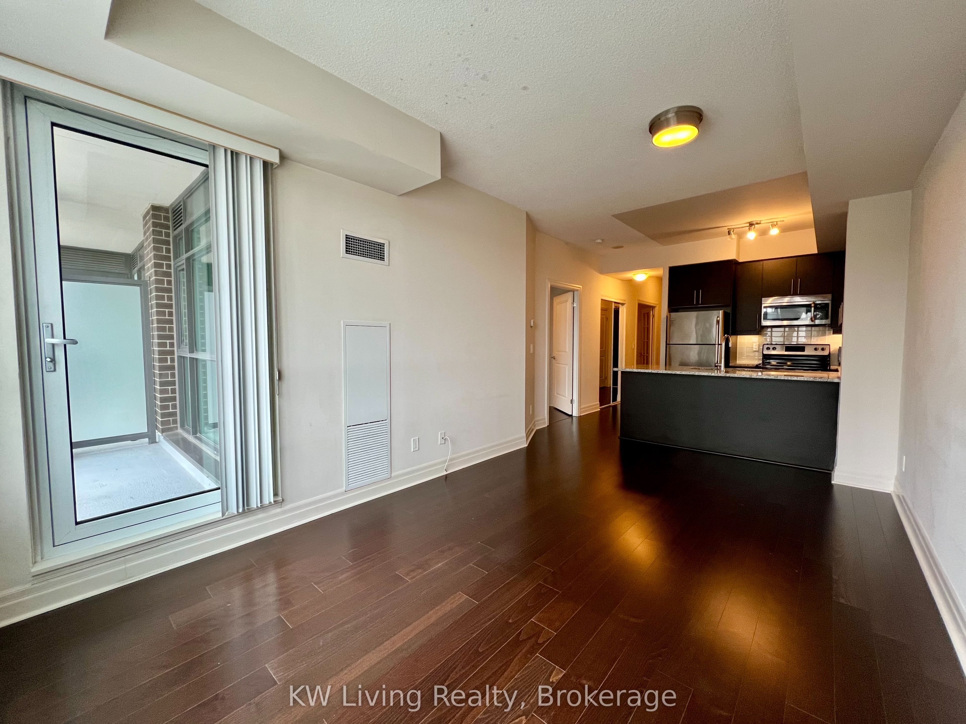 8130 Birchmount Road 805, Markham, ON L6G 0E4 photo 4