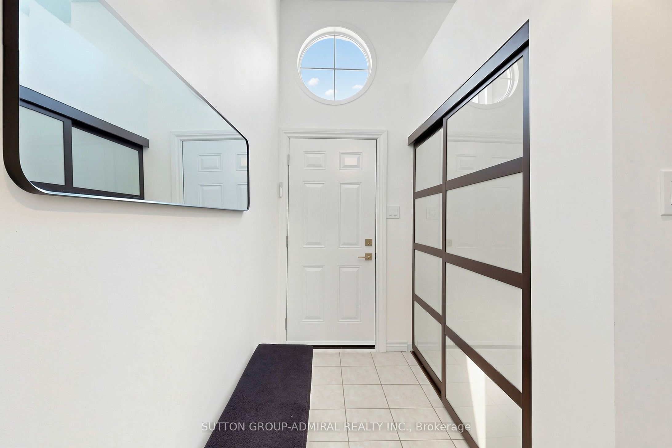 52 Brandy Lane Way 48, Newmarket, ON L3Y 8P7 photo 3