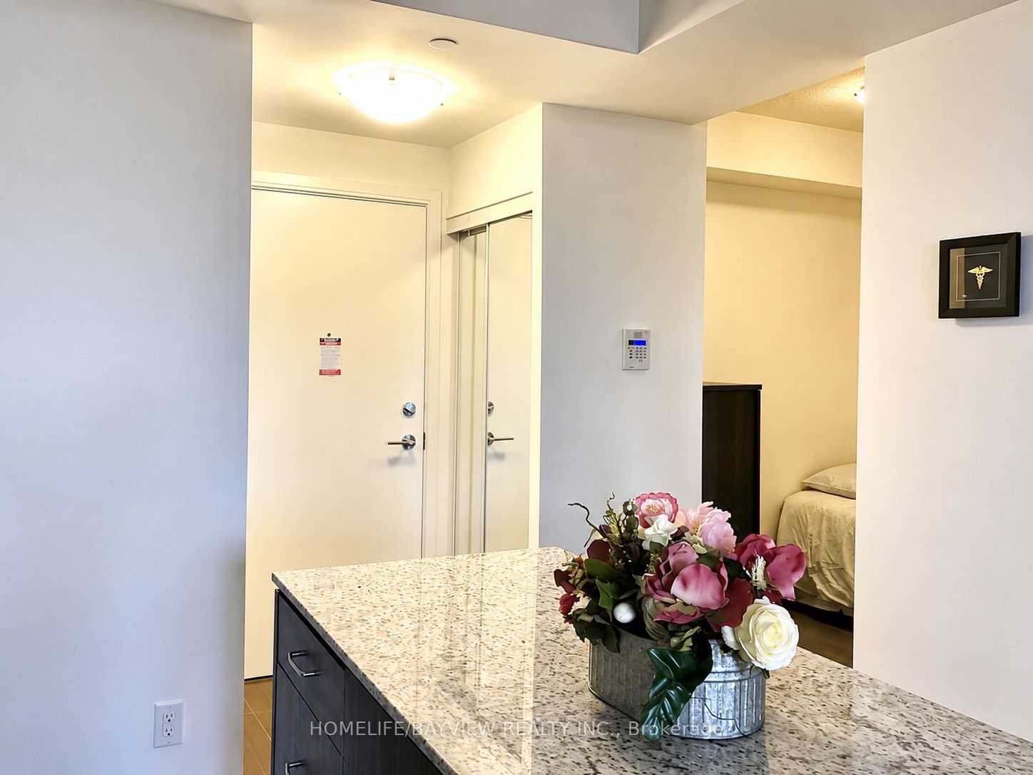 9191 Yonge Street S 616, Richmond Hill, ON L4C 6Z2 photo 3
