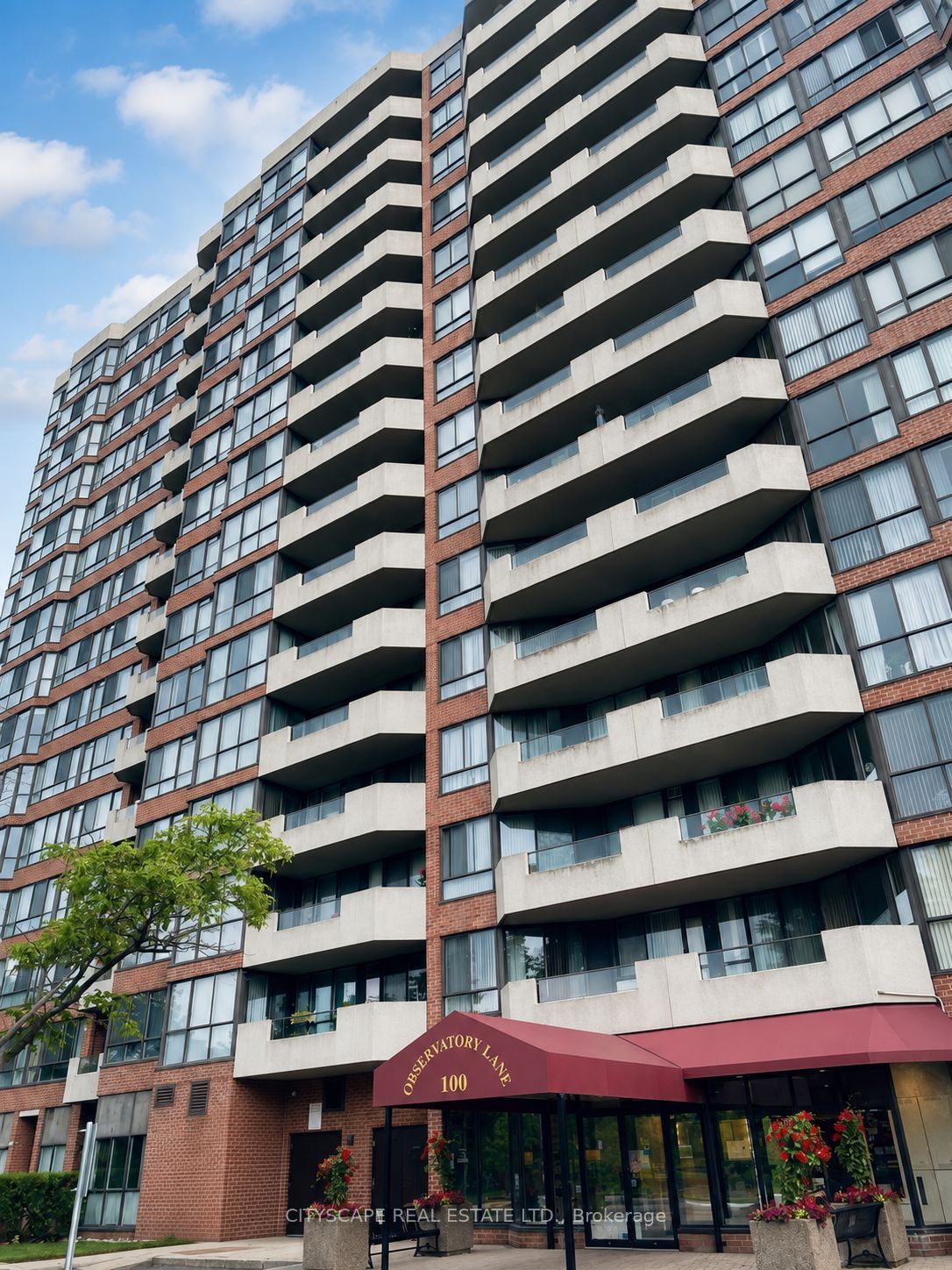 100 Observatory Lane 212, Richmond Hill, ON L4C 1T4 photo 2