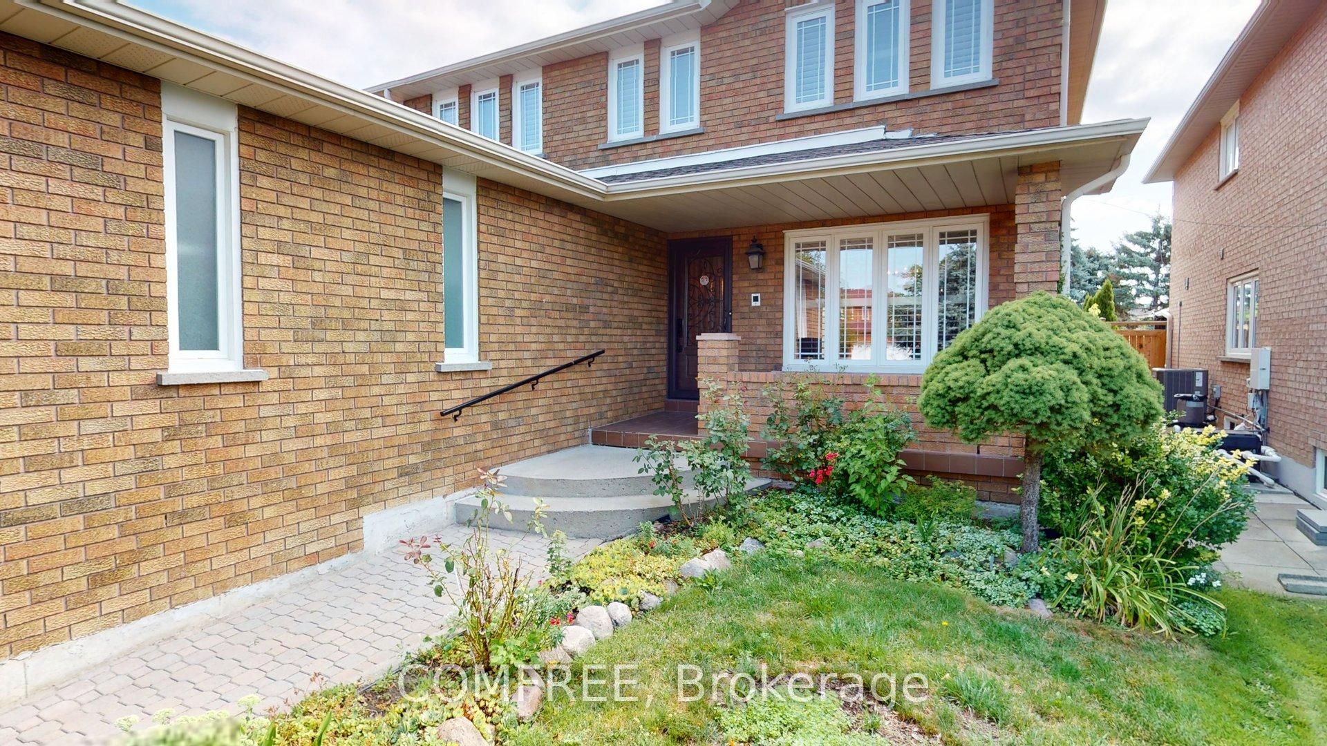 51 Venetian Crescent, Vaughan, ON L4L 5E6 photo 2