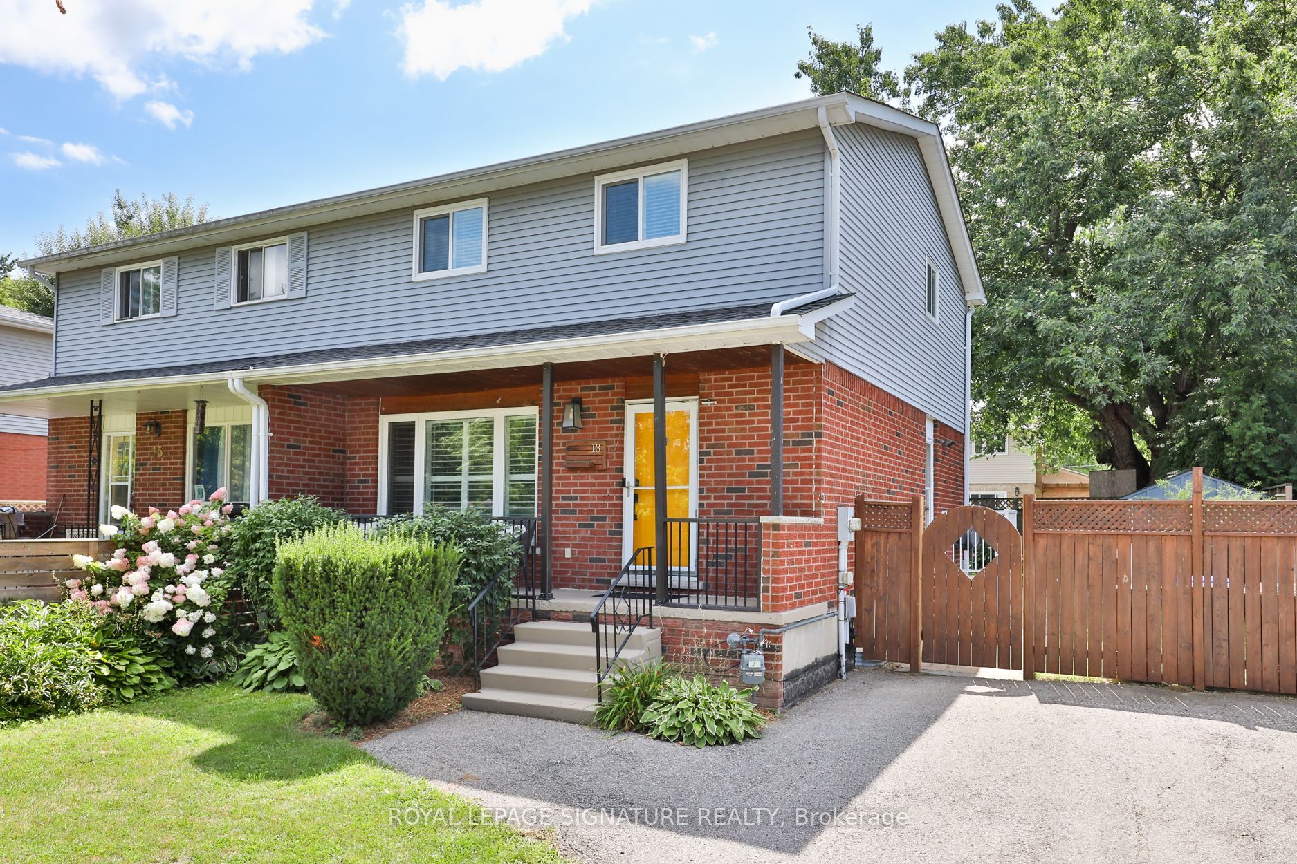 13 Smyth Crescent, New Tecumseth, ON L0G 1A0