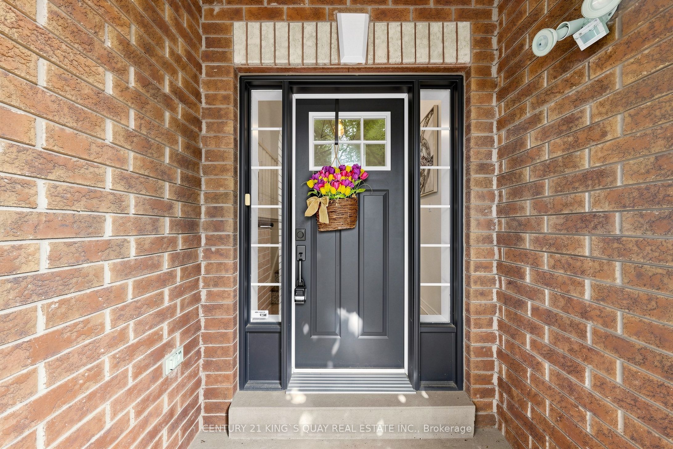 20 Kerfoot Crescent, Georgina, ON L4P 4C1 photo 3