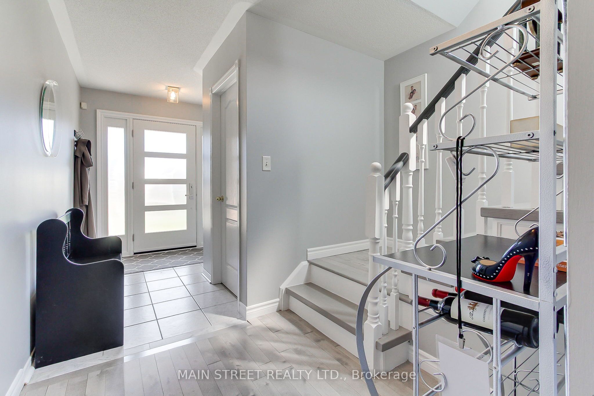 17 Hirst Avenue, Georgina, ON L4P 4E6 photo 4