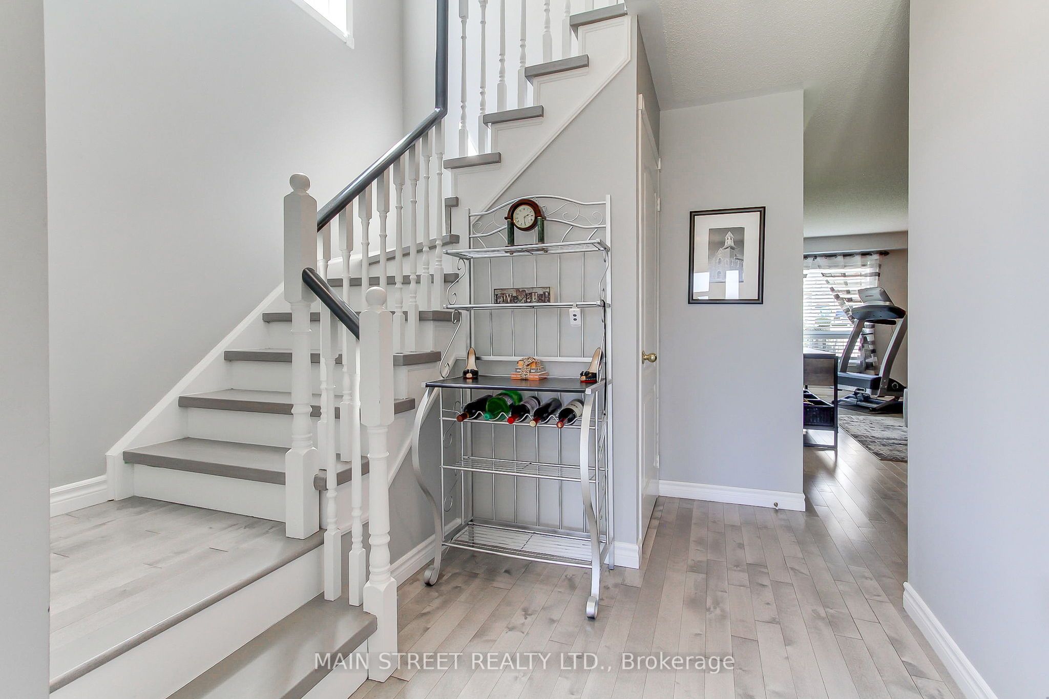 17 Hirst Avenue, Georgina, ON L4P 4E6 photo 5