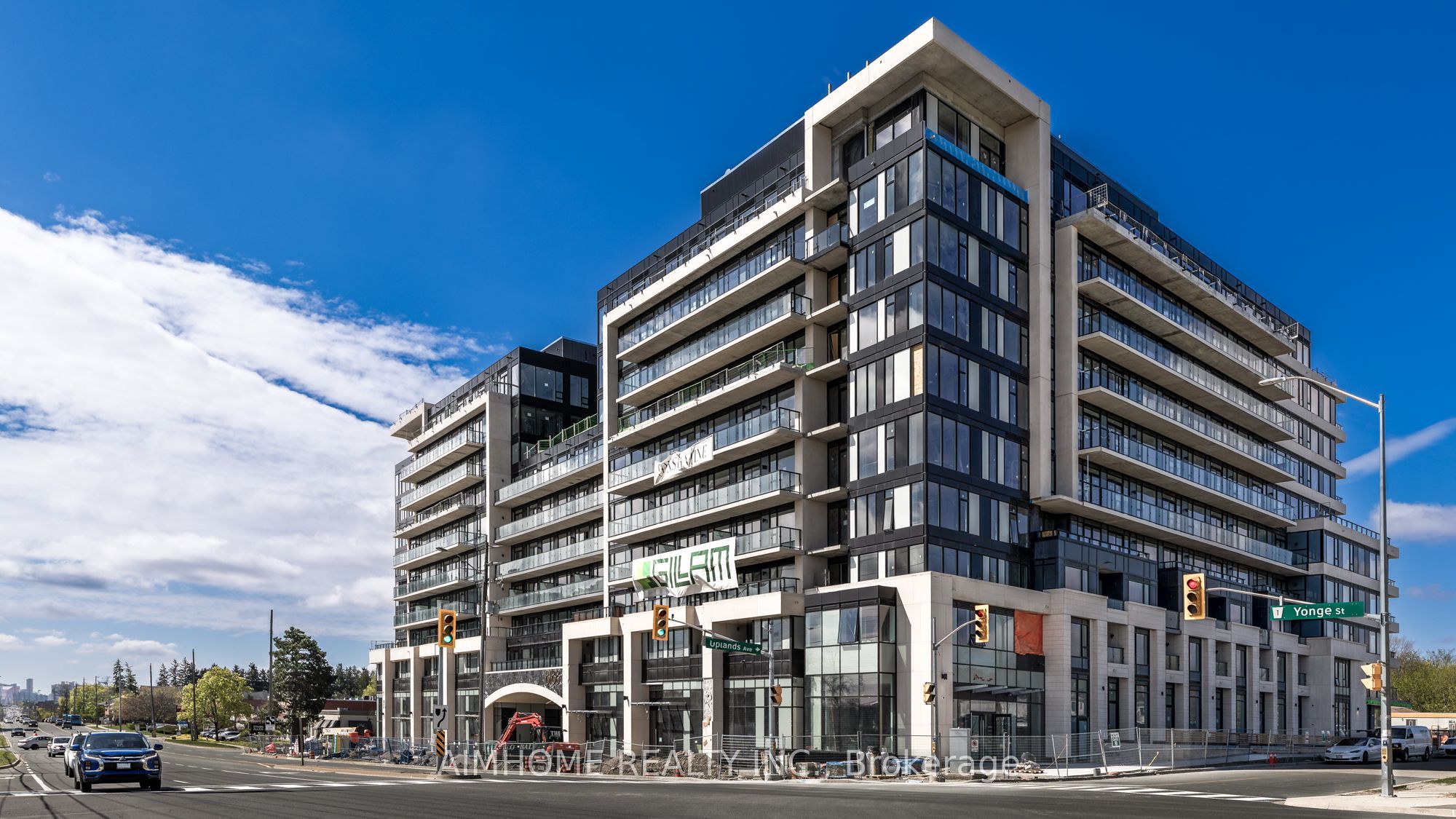 8188 Yonge St Street 206, Vaughan, ON L4J 0M2 photo 2