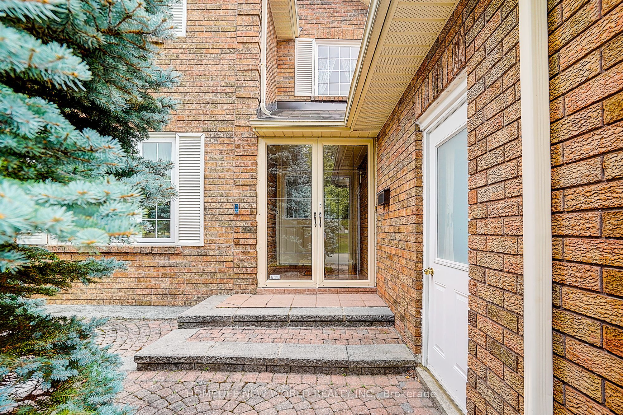 51 Leighland Drive, Markham, ON L3R 7R8 photo 3