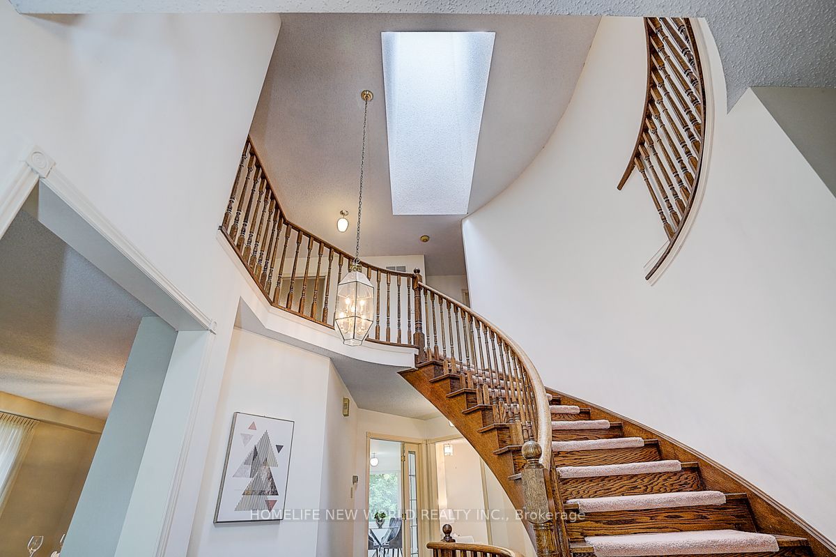 51 Leighland Drive, Markham, ON L3R 7R8 photo 4