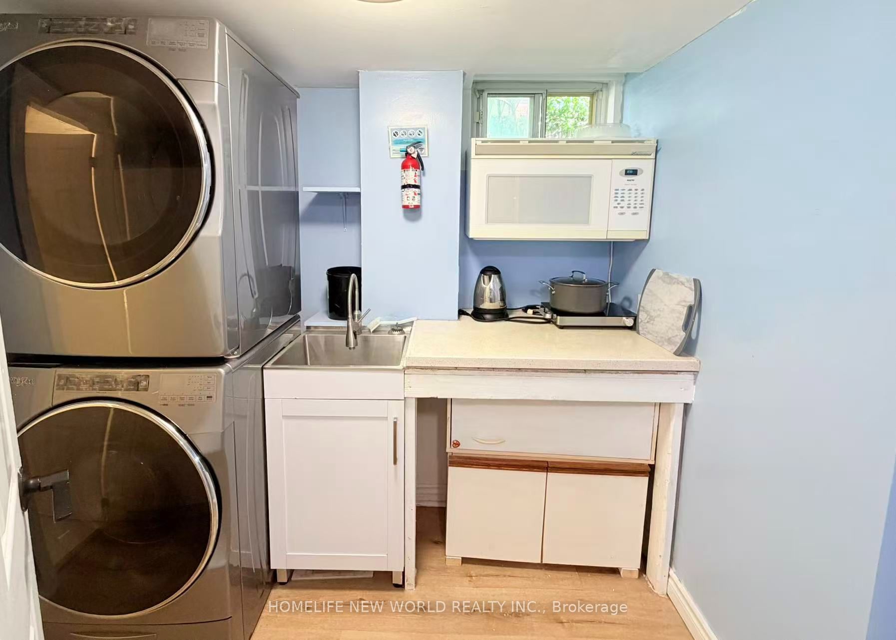385 Marybay Crescent Bsmt Unit 2, Richmond Hill, ON L4C 2X5 photo 4