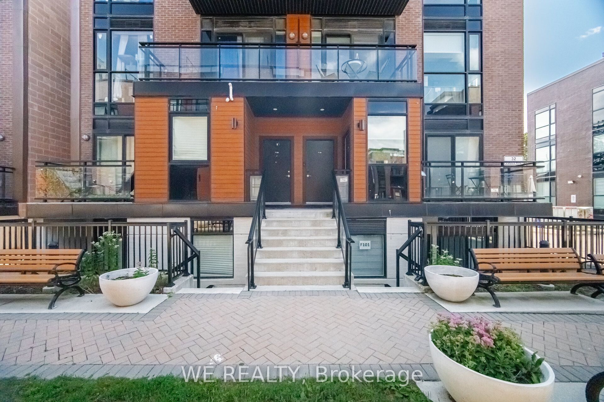 32 Coles Avenue 103, Vaughan, ON L4L 0J1 photo 2