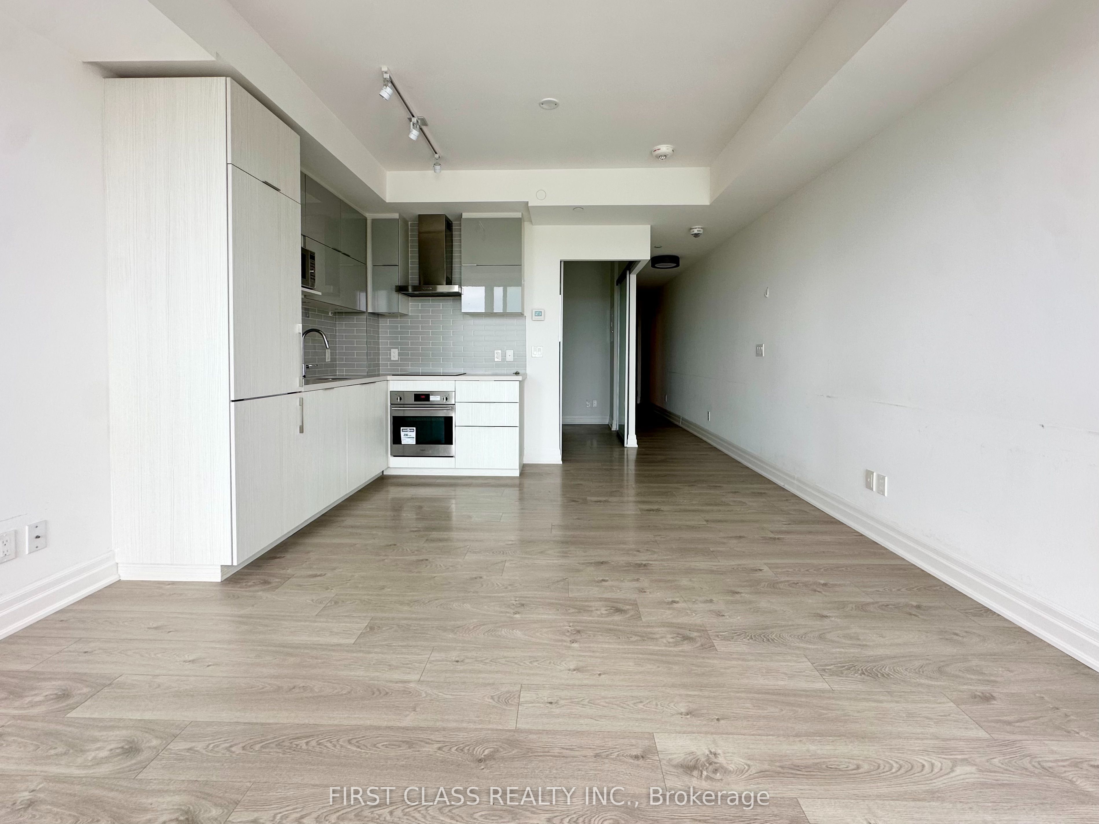 10 Rouge Valley Drive W 1203, Markham, ON L6G 0G9 photo 3