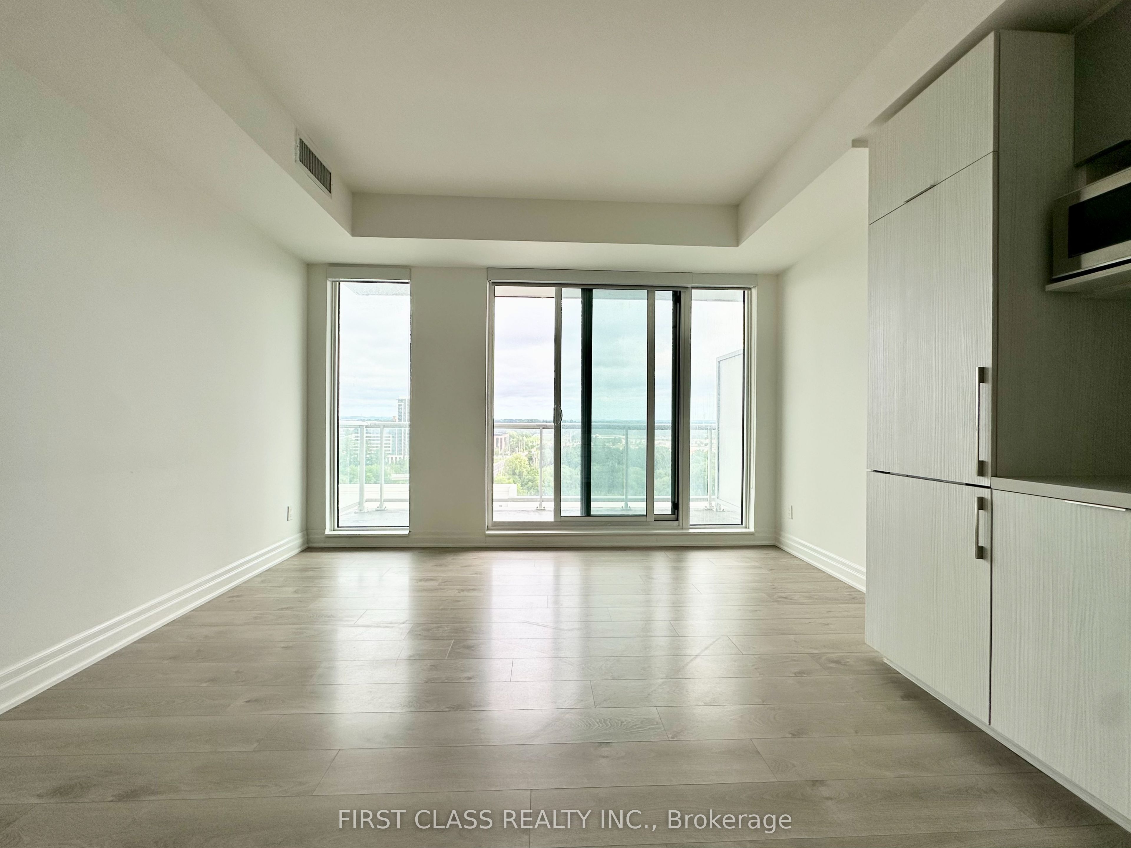 10 Rouge Valley Drive W 1203, Markham, ON L6G 0G9 photo 4