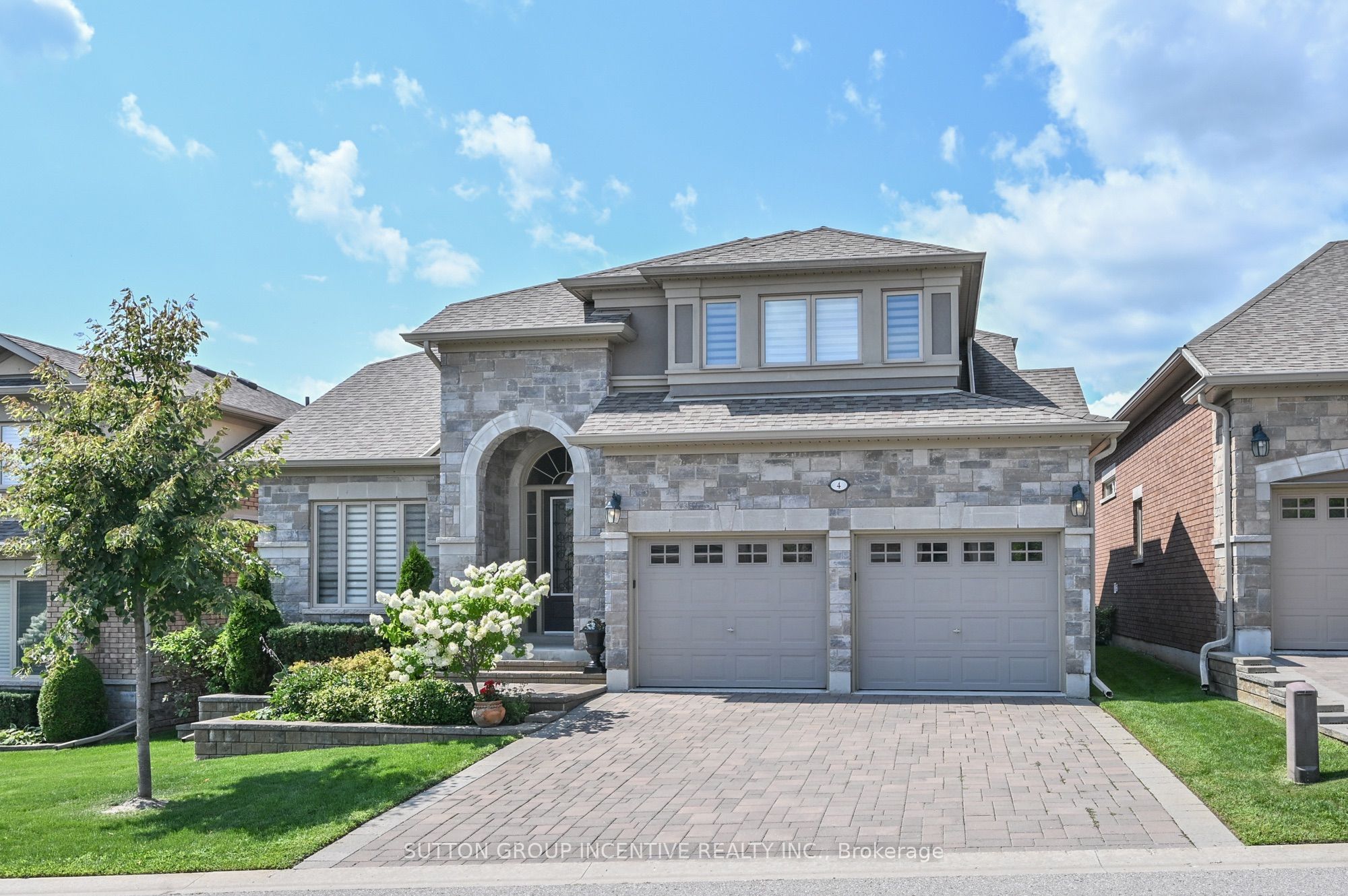 4 Westmount Drive, New Tecumseth, ON L9R 0P5