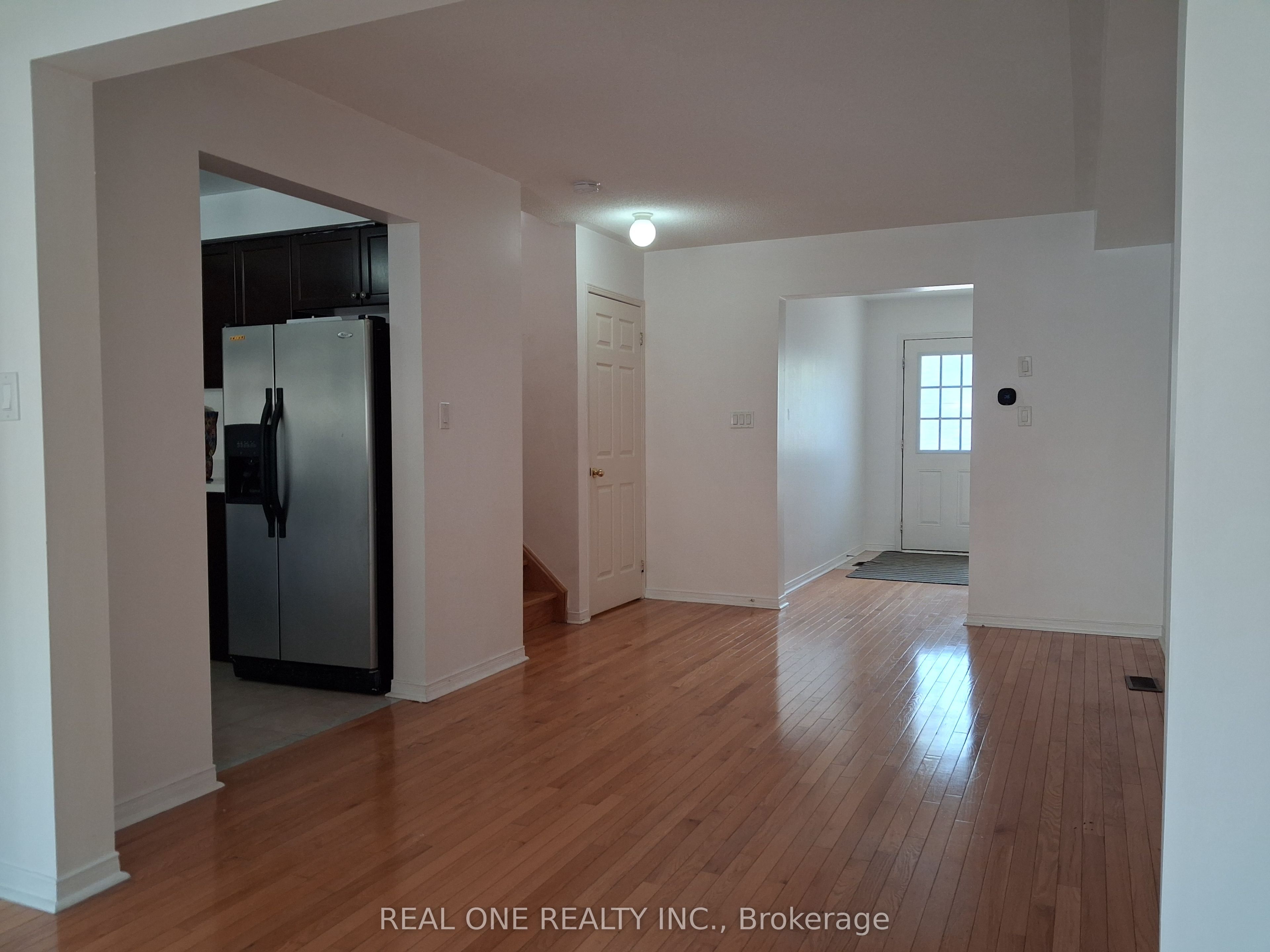 68 Maffey Crescent, Richmond Hill, ON L4S 0A7 photo 3
