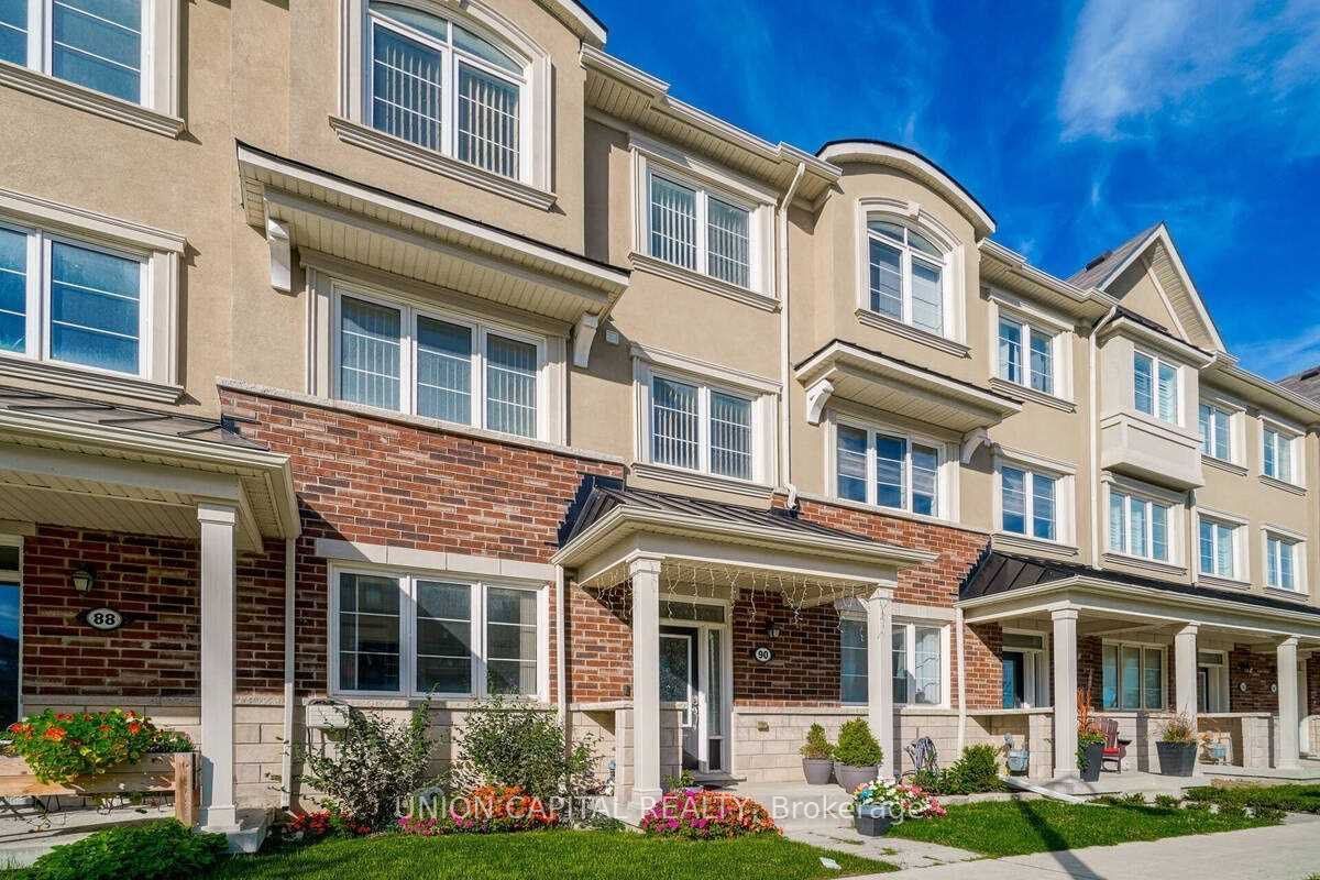 90 Cornell Centre Boulevard, Markham, ON L6B 1M9 photo 2
