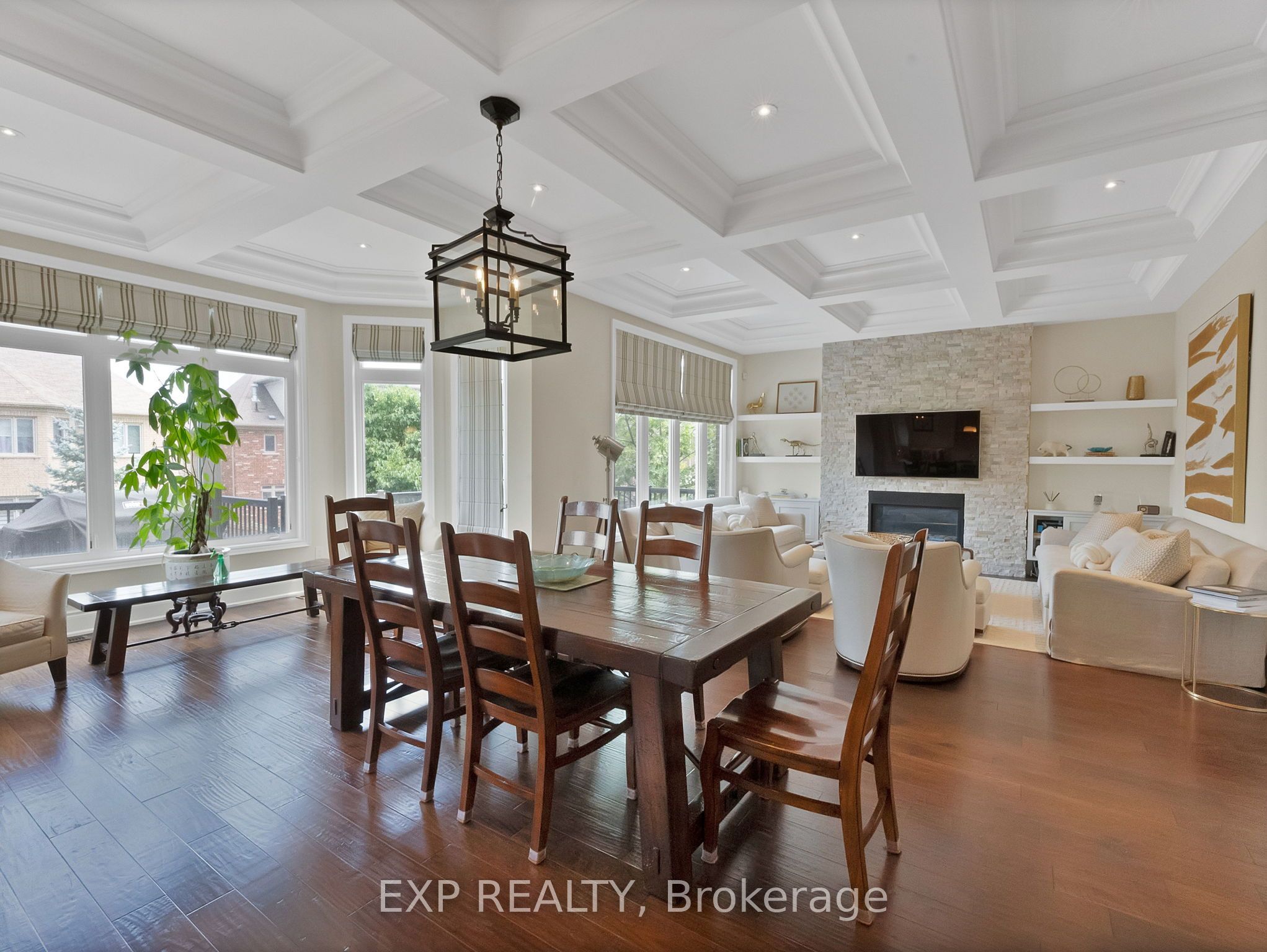 85 Royal West Road, Markham, ON L6C 0L4