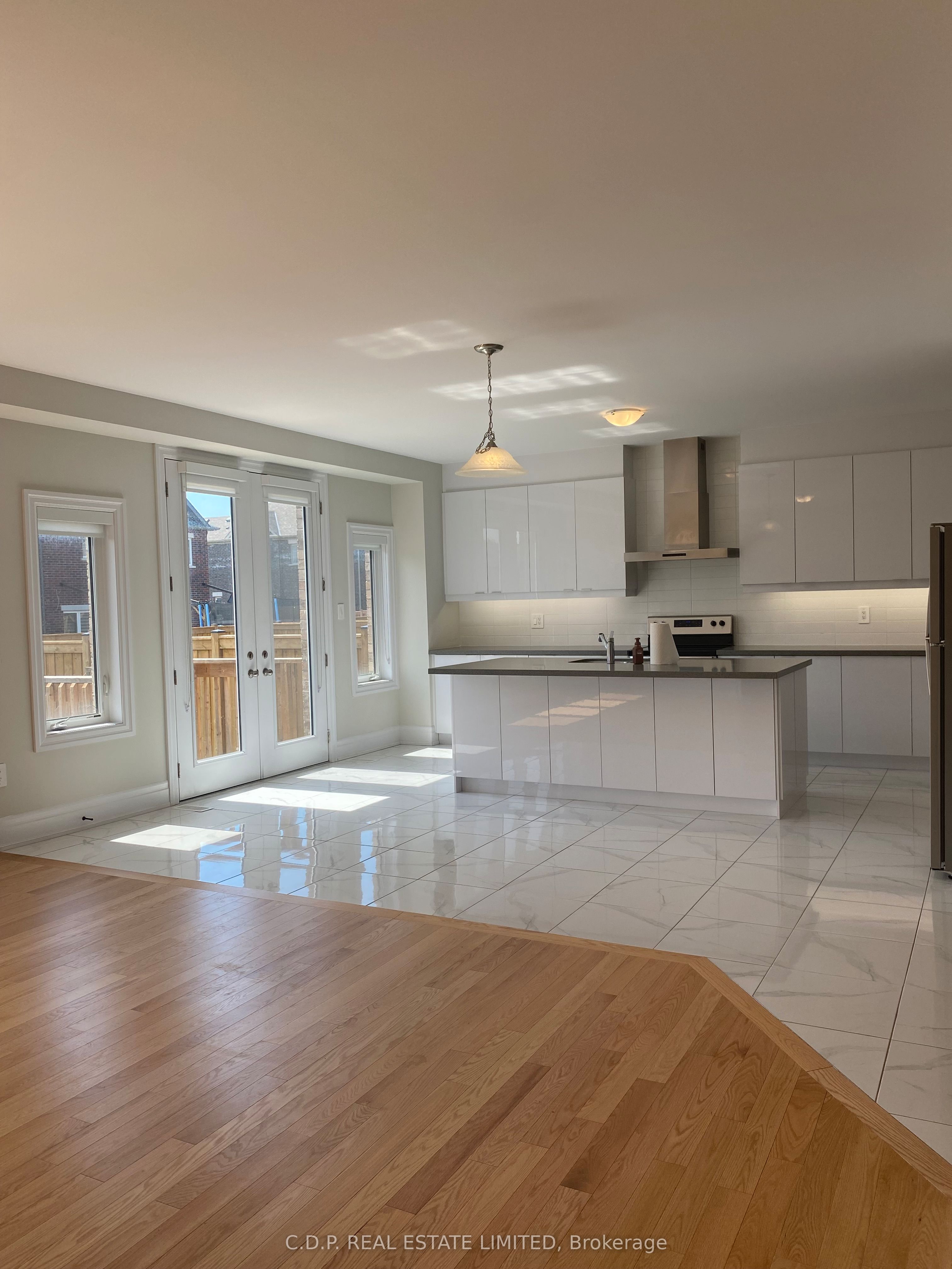 1297 Stevens Road, Innisfil, ON L9S 0P6 photo 4