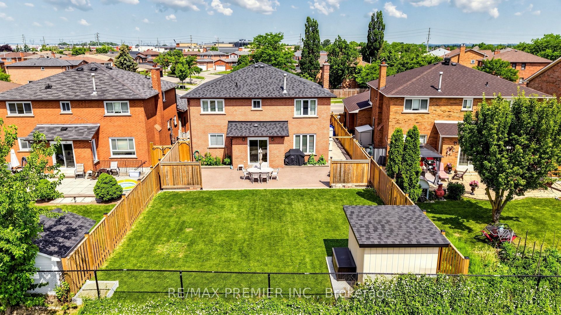 261 Morning Star Drive, Vaughan, ON L4L 6H4 photo 2