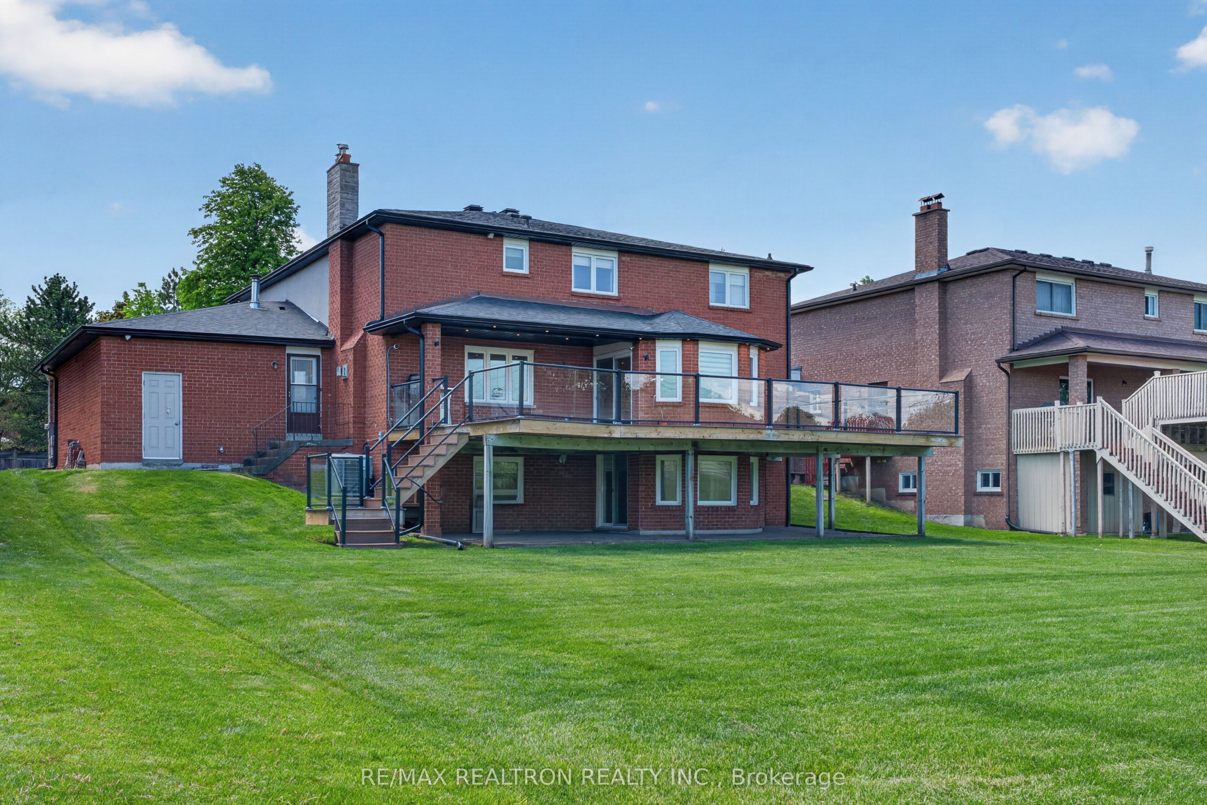 38 Beckenridge Drive, Markham, ON L3S 2V7 photo 5