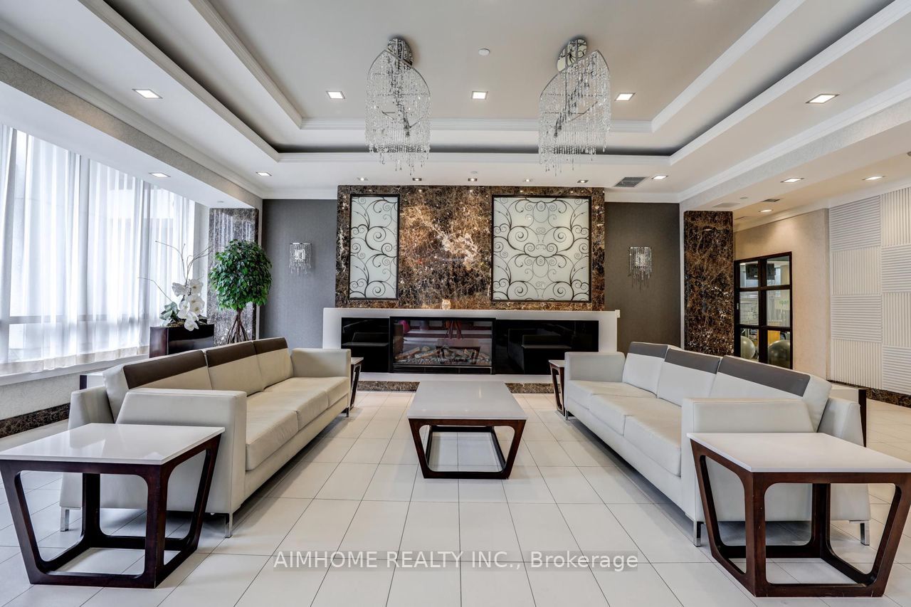 370 Highway 7 E 217, Richmond Hill, ON L4B 0C4 photo 5
