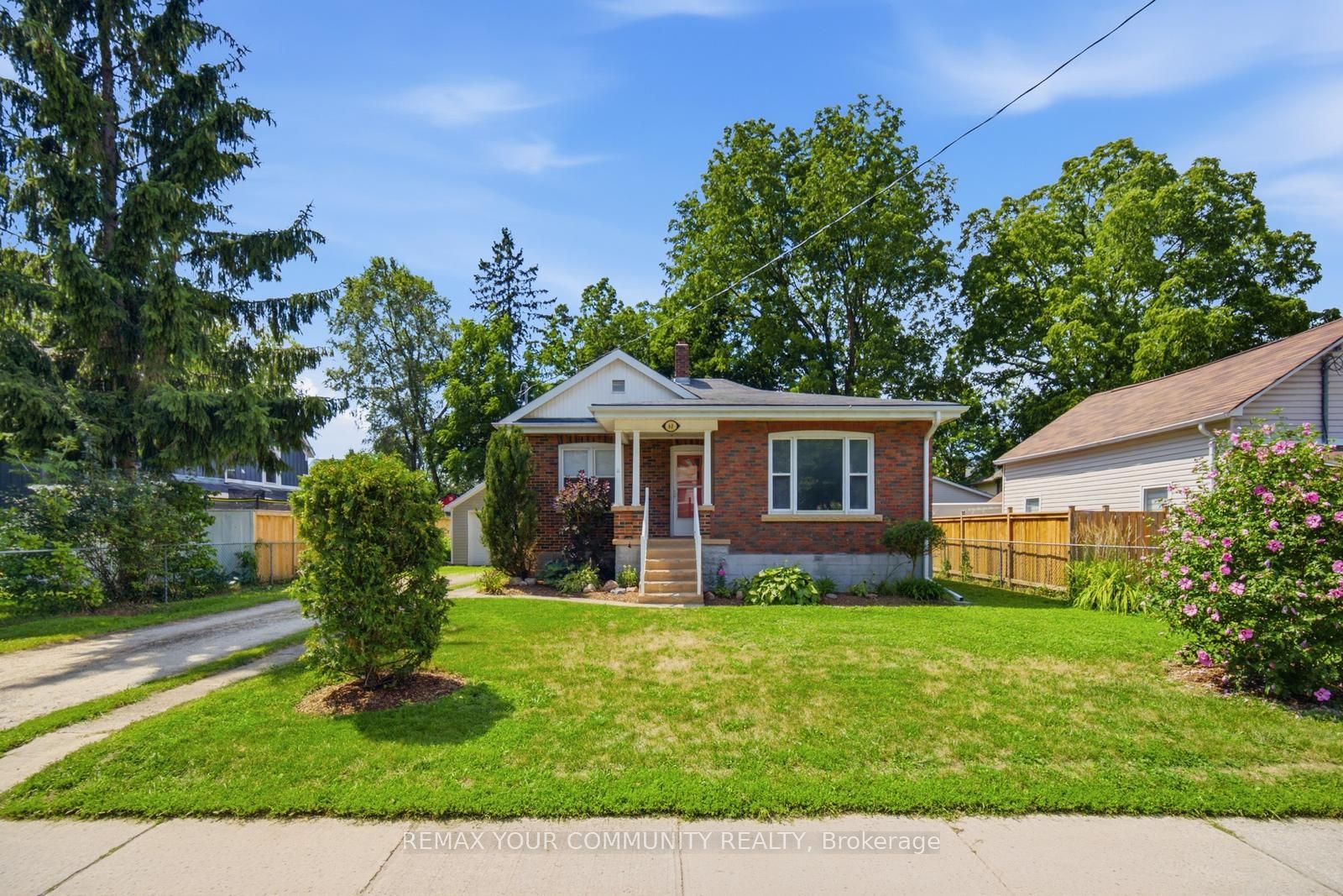 60 Church Street S, New Tecumseth, ON L9R 1G9