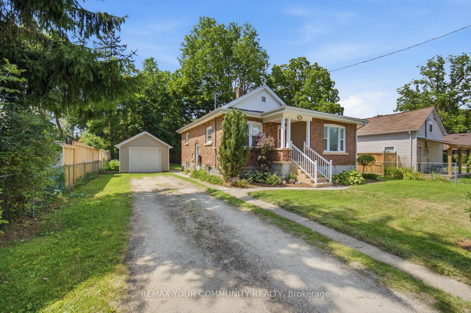 60 Church Street S, New Tecumseth, ON L9R 1G9 photo 2