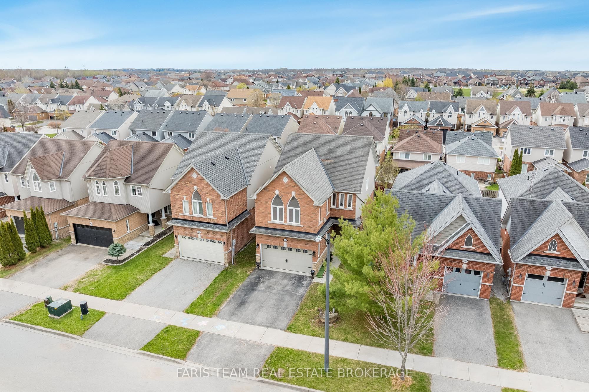 1845 Lamstone Street, Innisfil, ON L9S 4Z8 photo 3