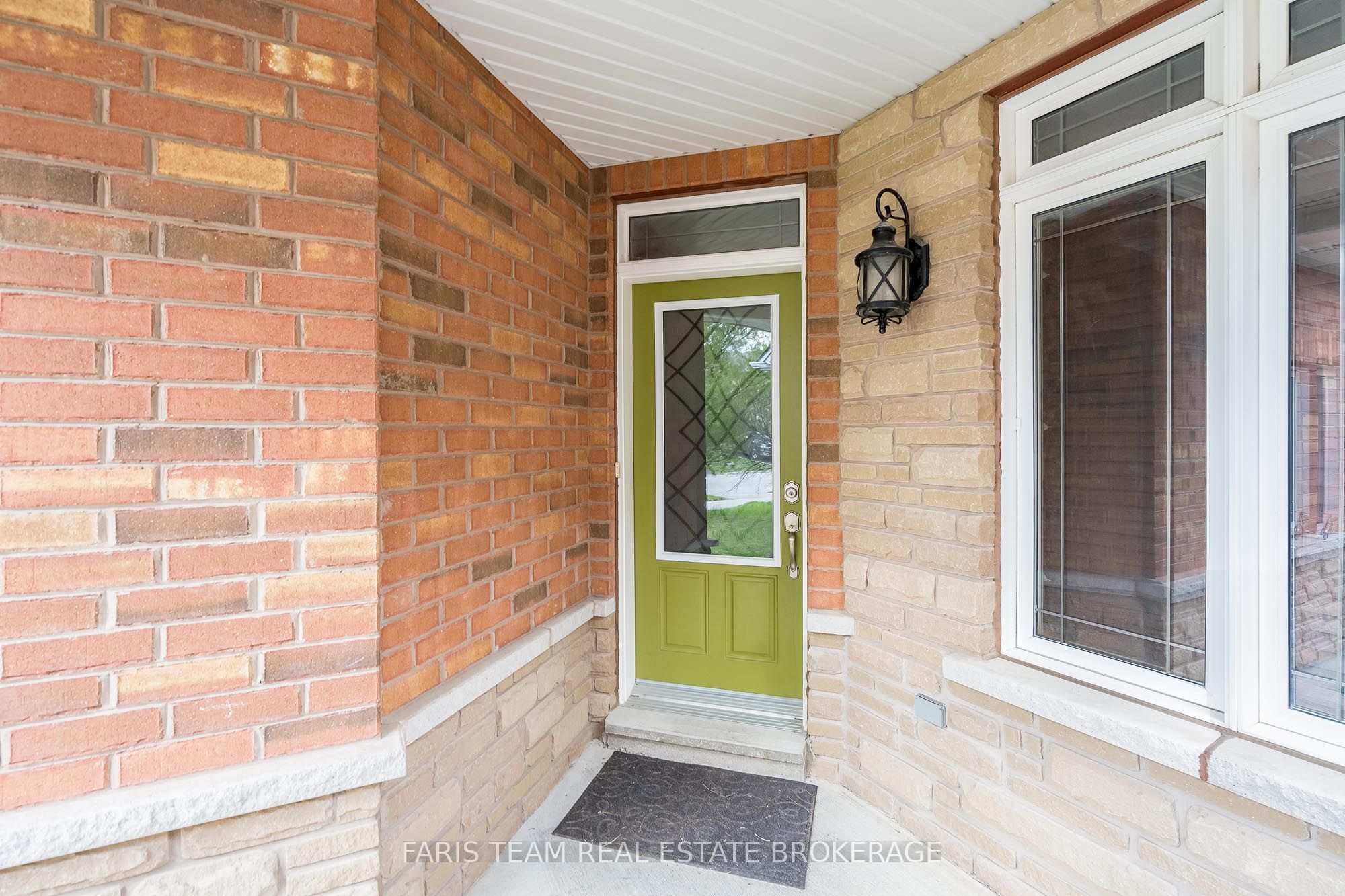1845 Lamstone Street, Innisfil, ON L9S 4Z8 photo 5