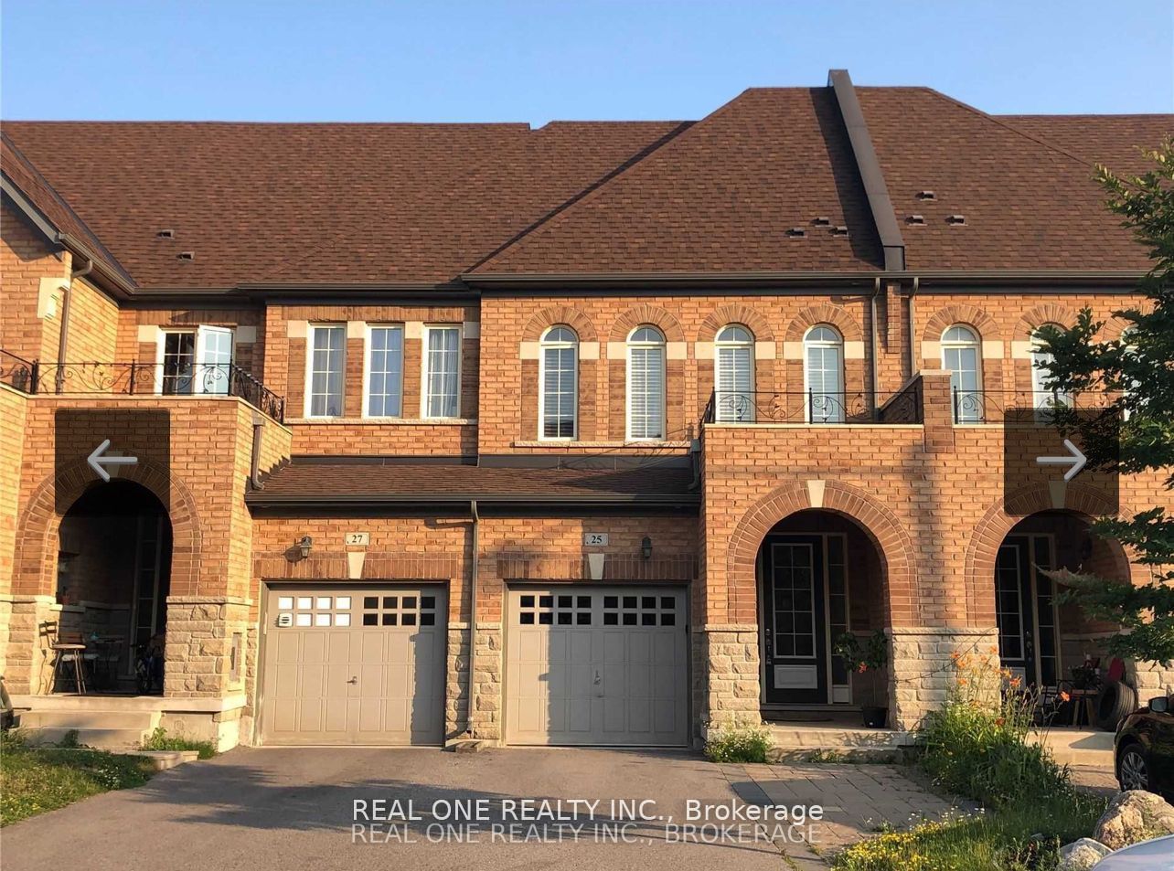 25 Paper Mills Crescent, Richmond Hill, ON L4E 0V5
