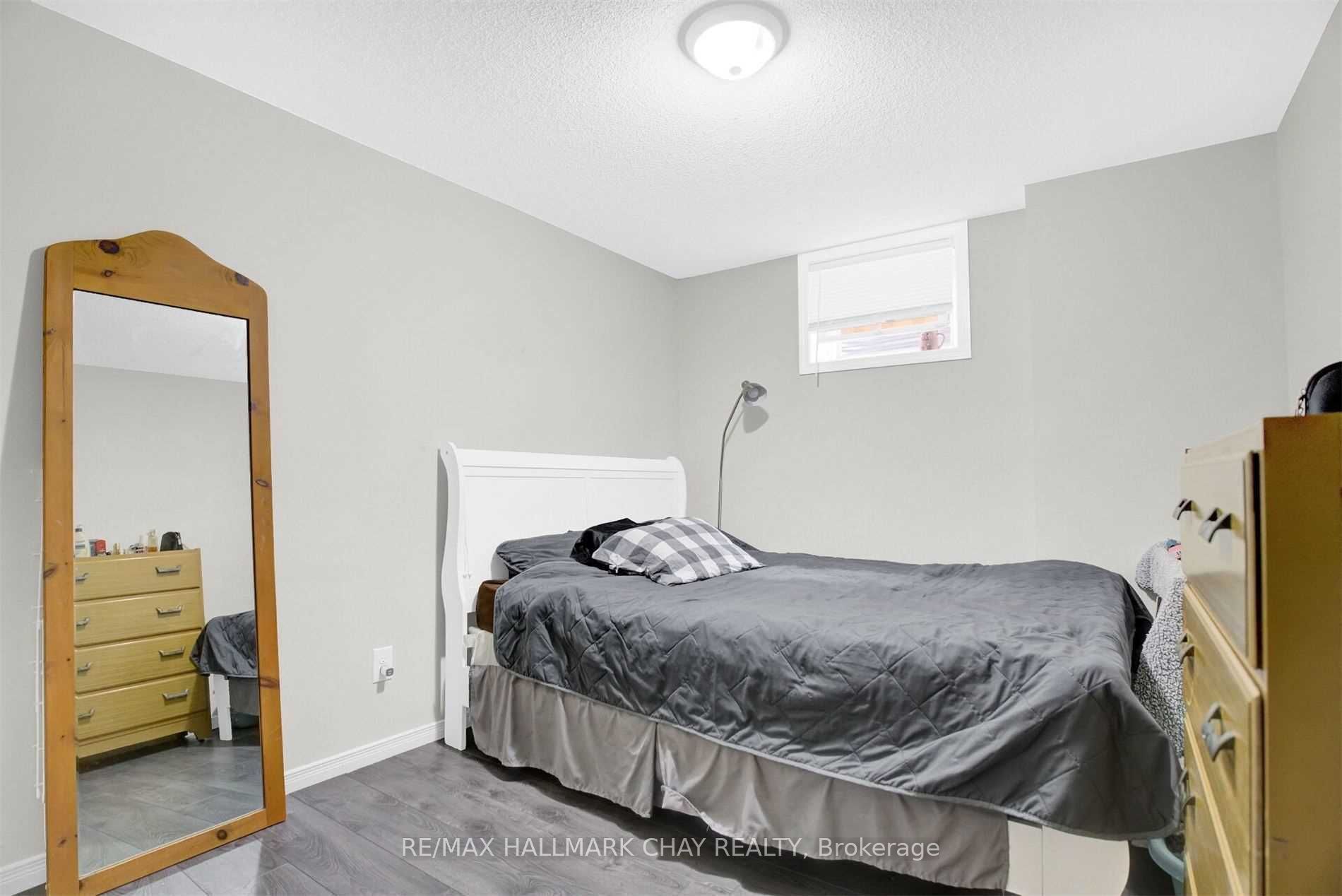 2123 Osbond Road Lower, Innisfil, ON L9S 0B1 photo 4