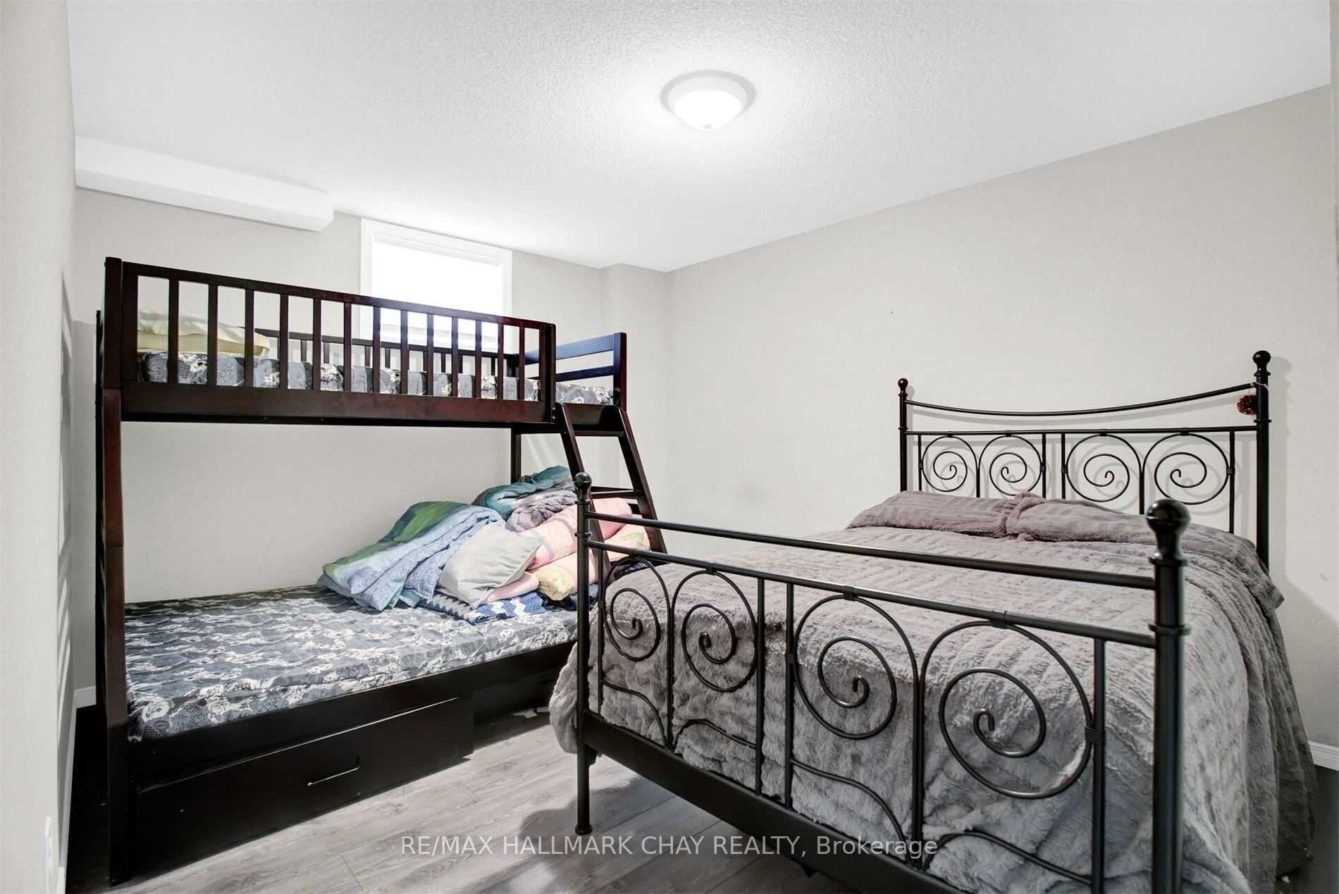 2123 Osbond Road Lower, Innisfil, ON L9S 0B1 photo 5