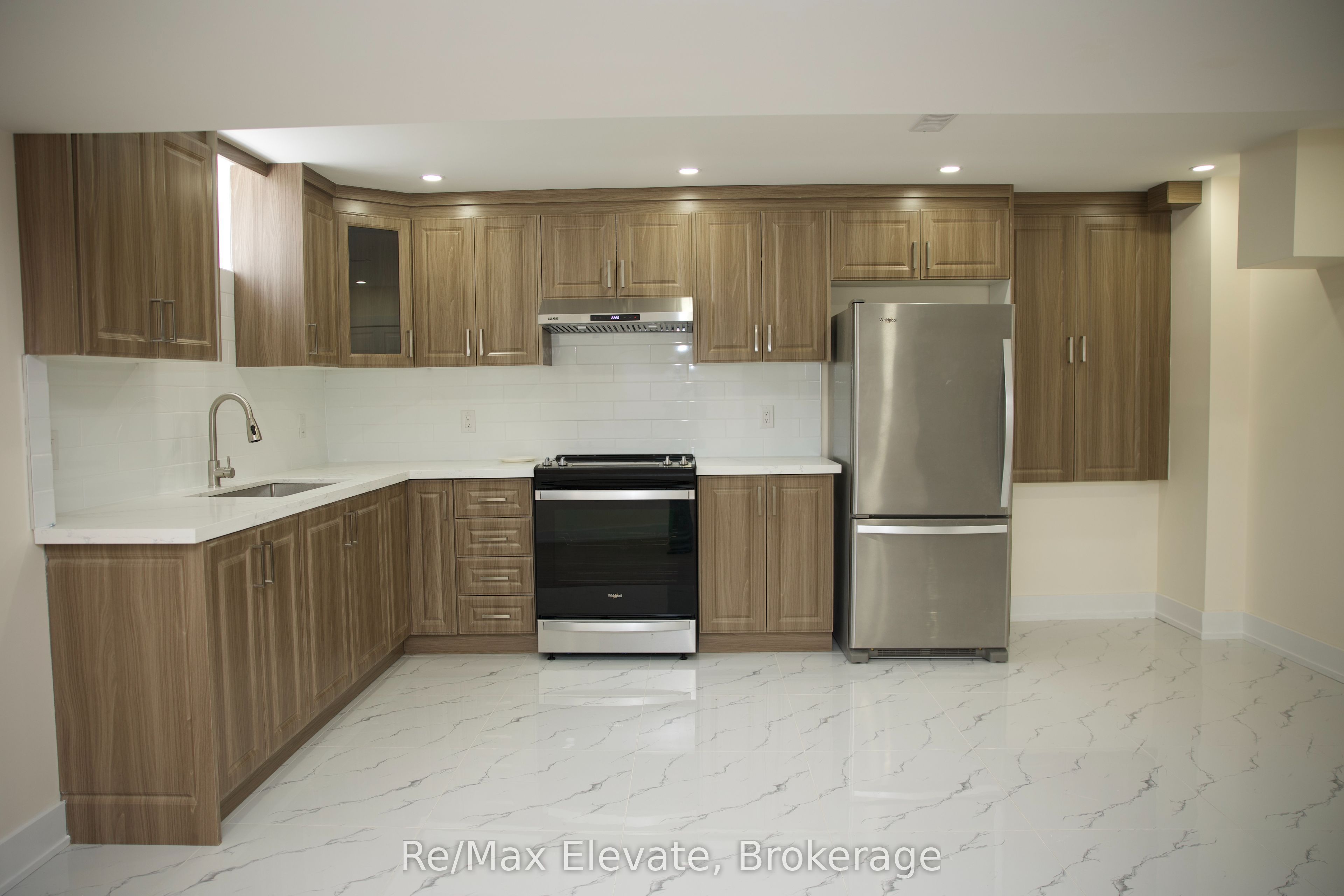 42 Concert Hill Way, East Gwillimbury, ON L9N 0W8 photo 4