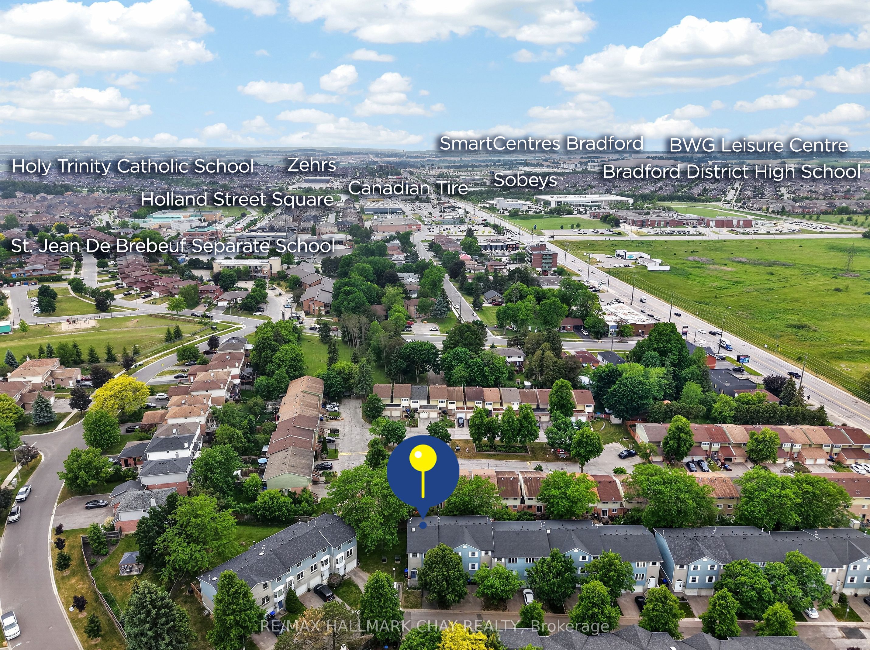 31 Harmony Circle, Bradford West Gwillimbury, ON L3Z 2T8 photo 2