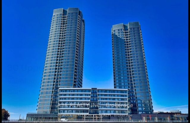 50 Upper Mall Way 2401, Vaughan, ON L4J 4P8 photo 2