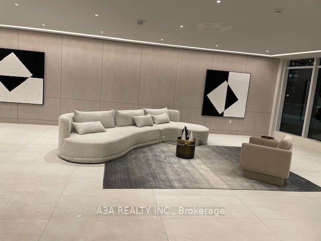 50 Upper Mall Way 2401, Vaughan, ON L4J 4P8 photo 4