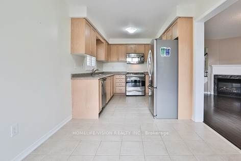 36 Twin Hills Crescent, Vaughan, ON L4H 0G6 photo 4