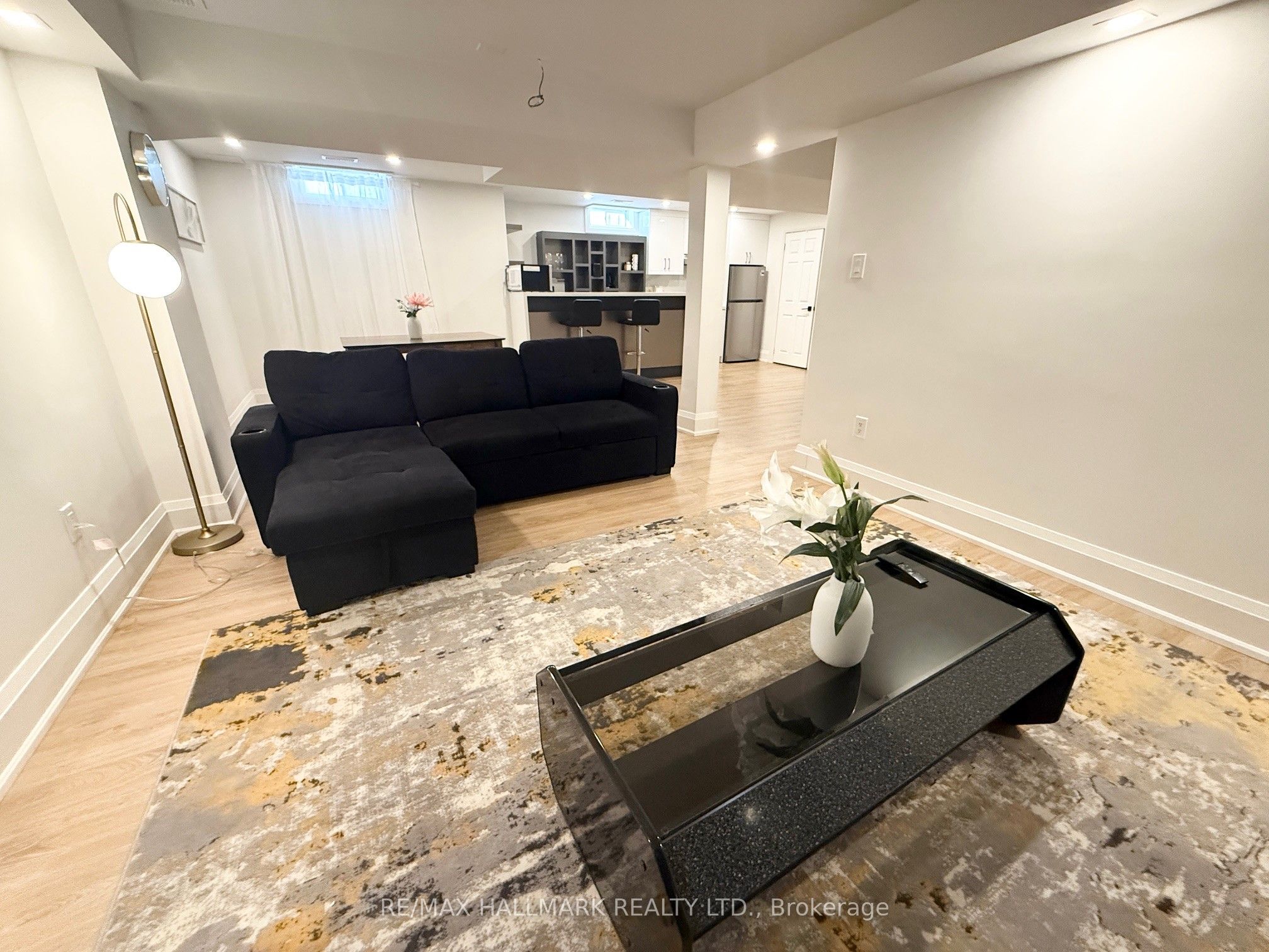 7 Charing Crescent Basement, Aurora, ON L4G 6P4 photo 4