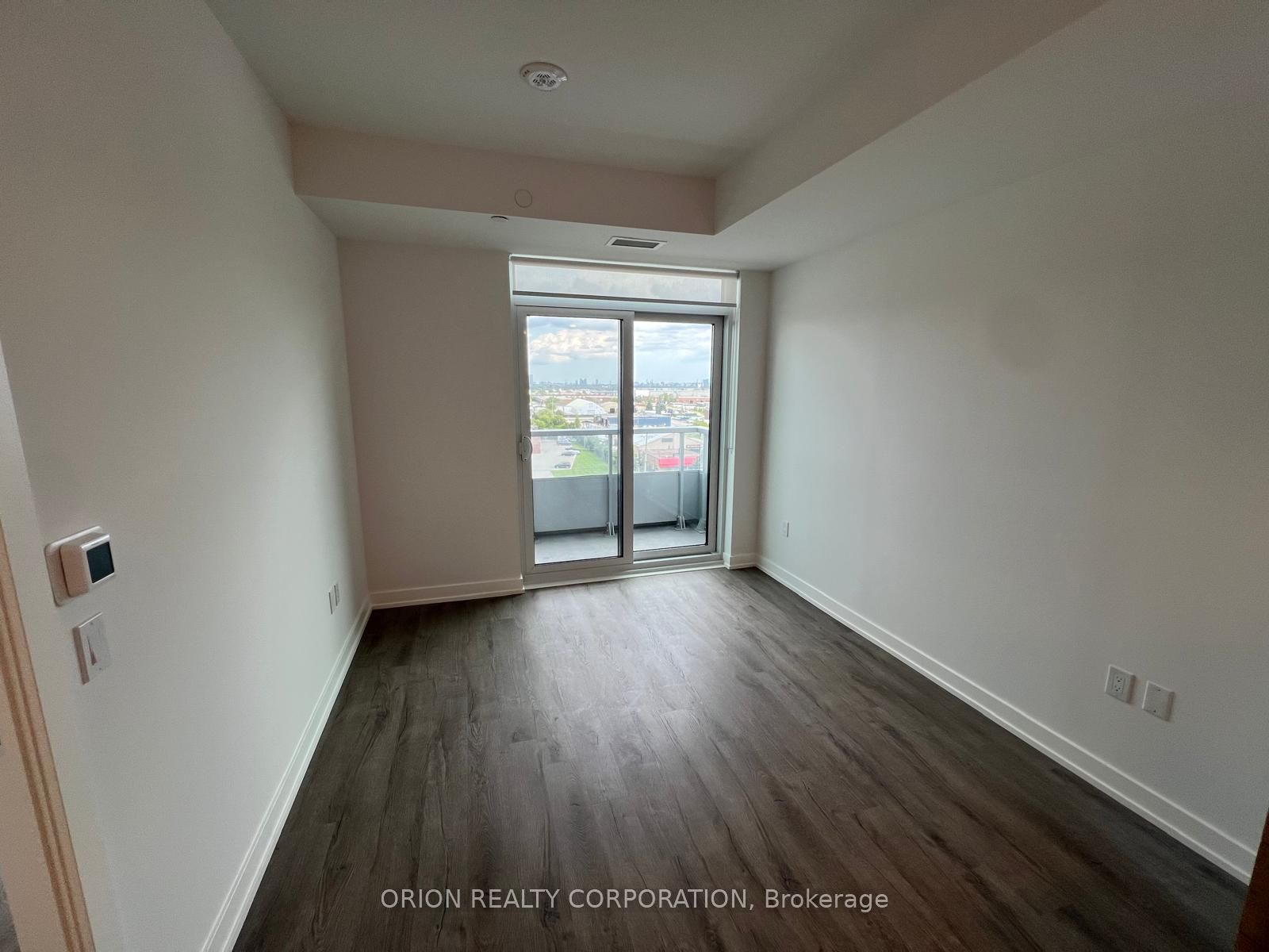 5 Meadowdale Road 703, Vaughan, ON L4K 0C7 photo 5