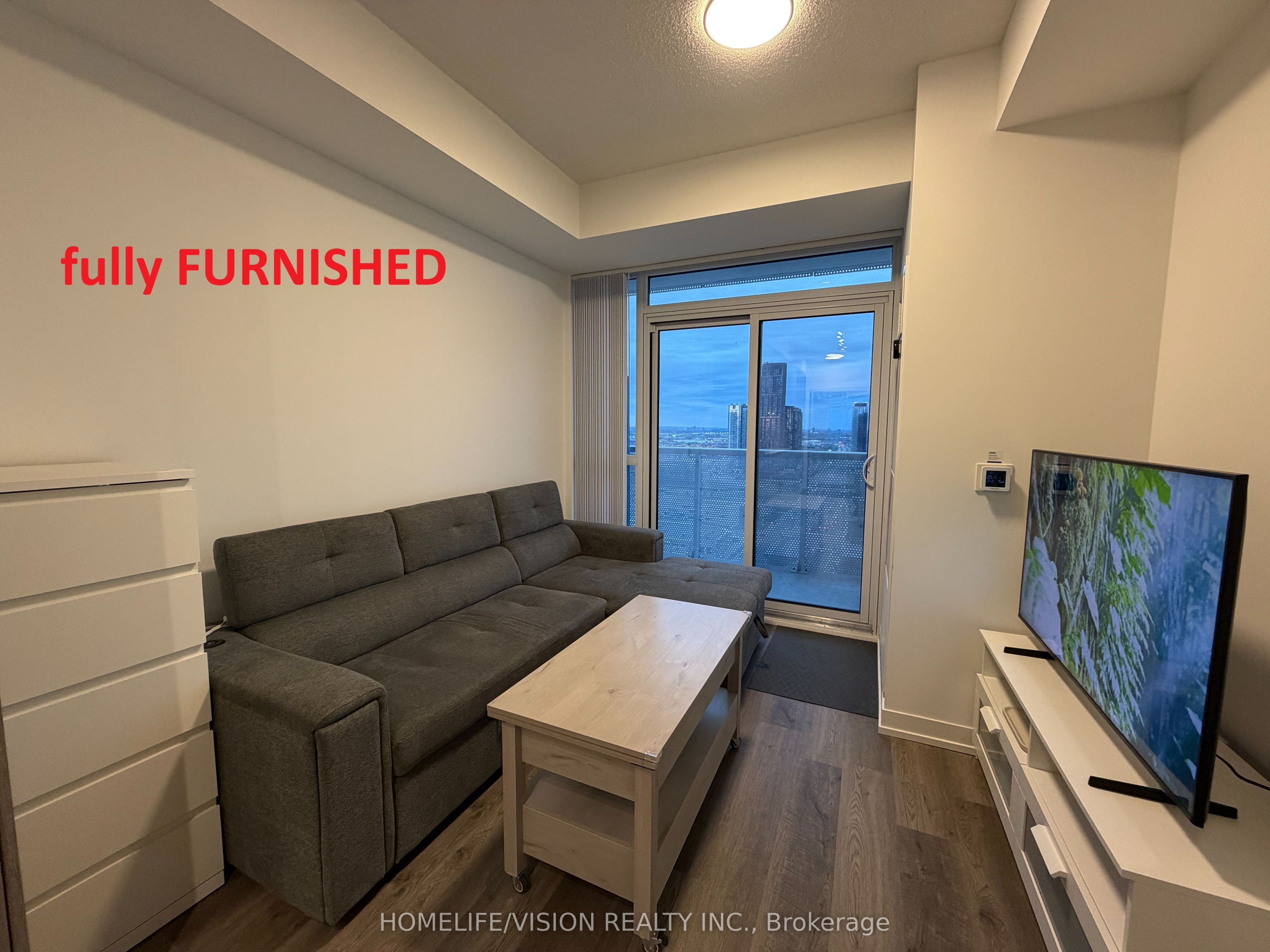 8 Interchange Way 3207, Vaughan, ON L4K 0R2 photo 2