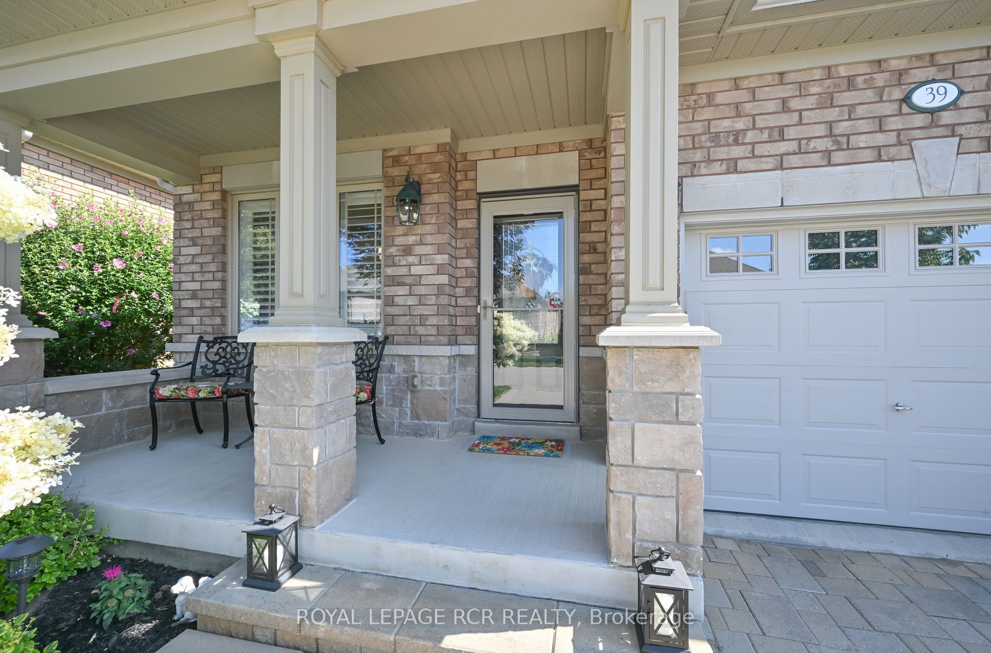 39 Westmount Drive, New Tecumseth, ON L9R 0P5 photo 2