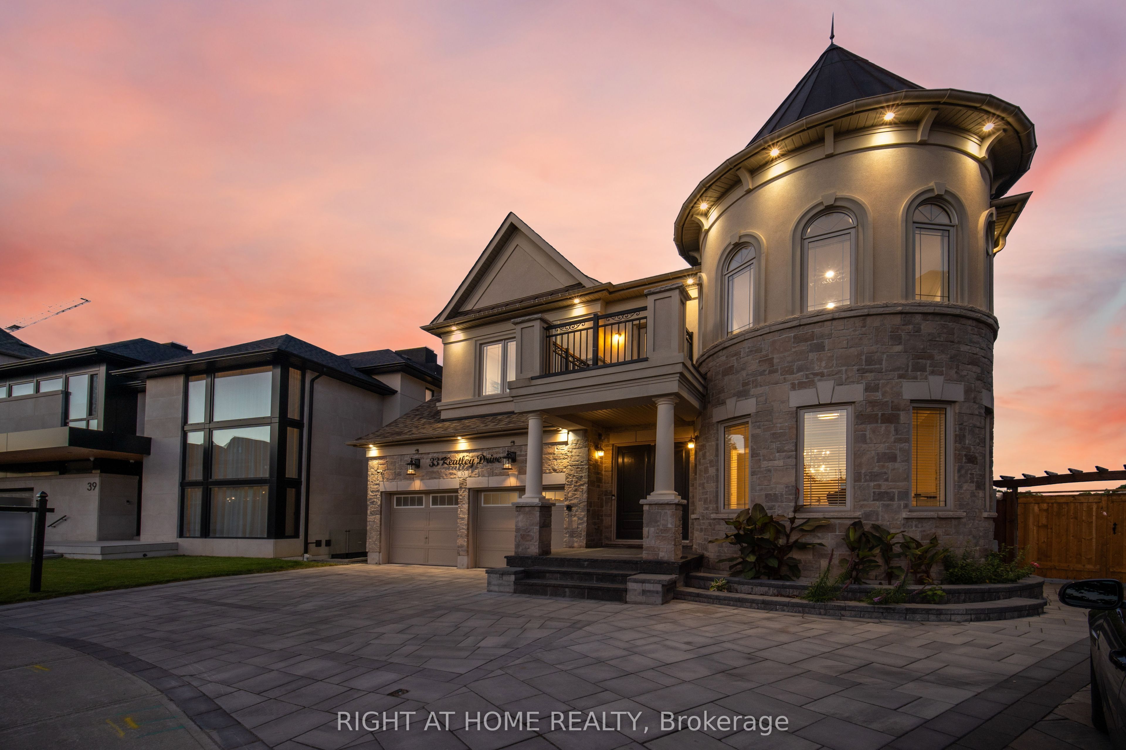 33 Keatley Drive, Vaughan, ON L6A 4Y3 photo 2