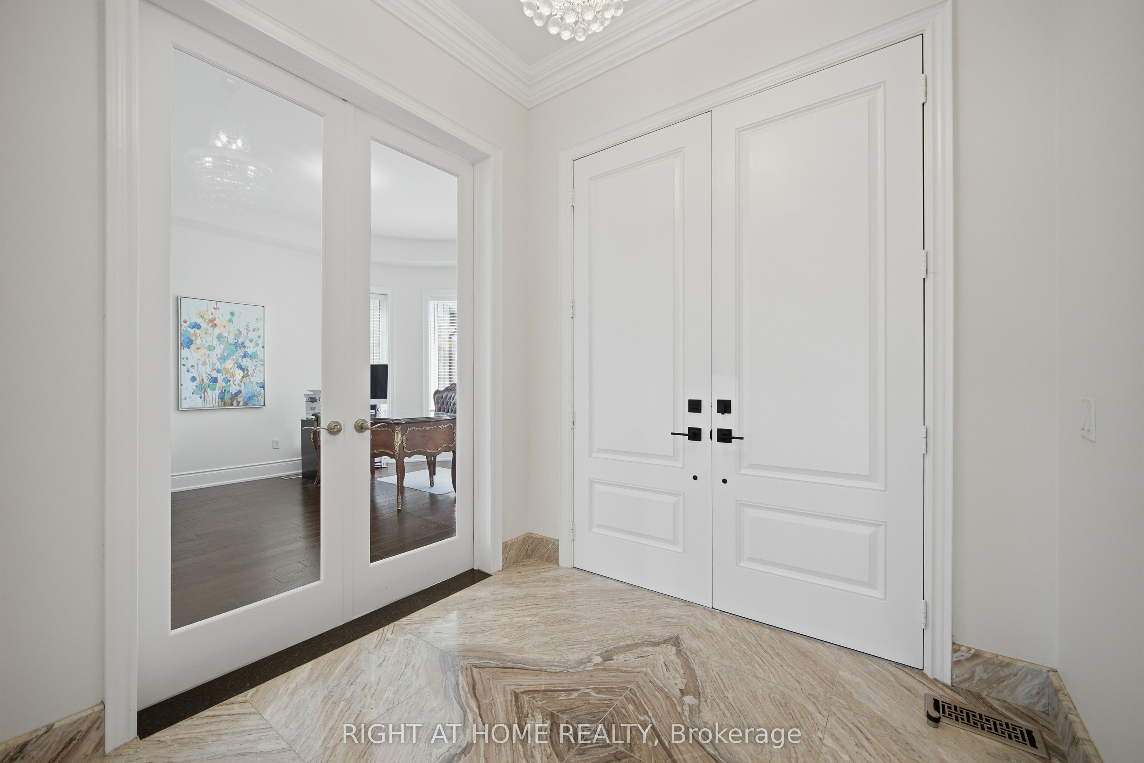 33 Keatley Drive, Vaughan, ON L6A 4Y3 photo 4