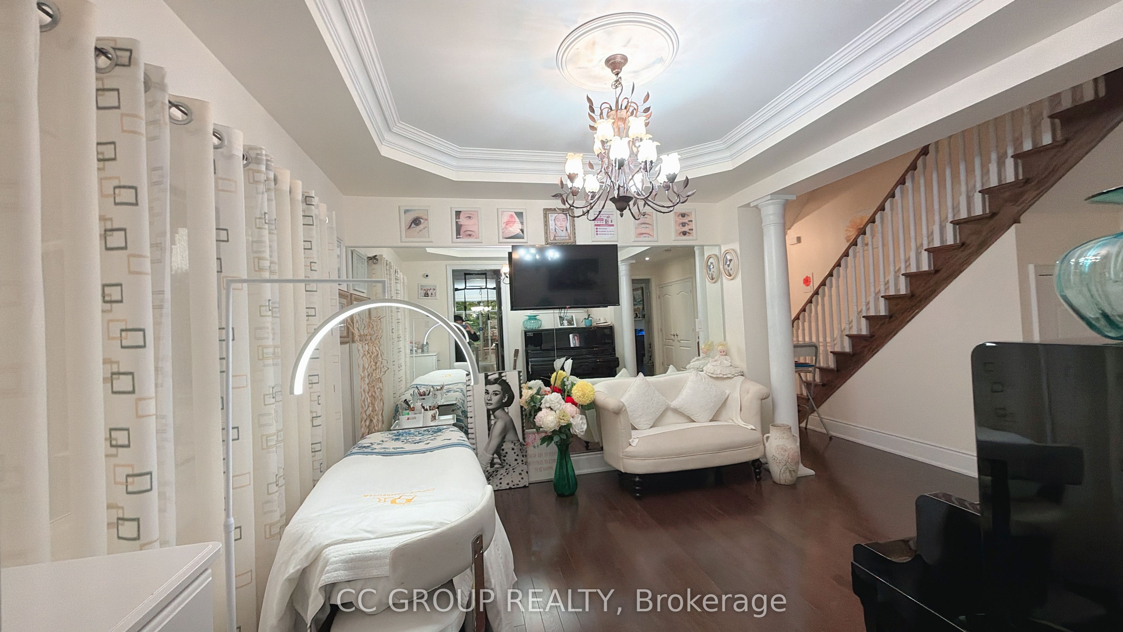 23 Yorkton Boulevard, Markham, ON L6C 0J9 photo 5