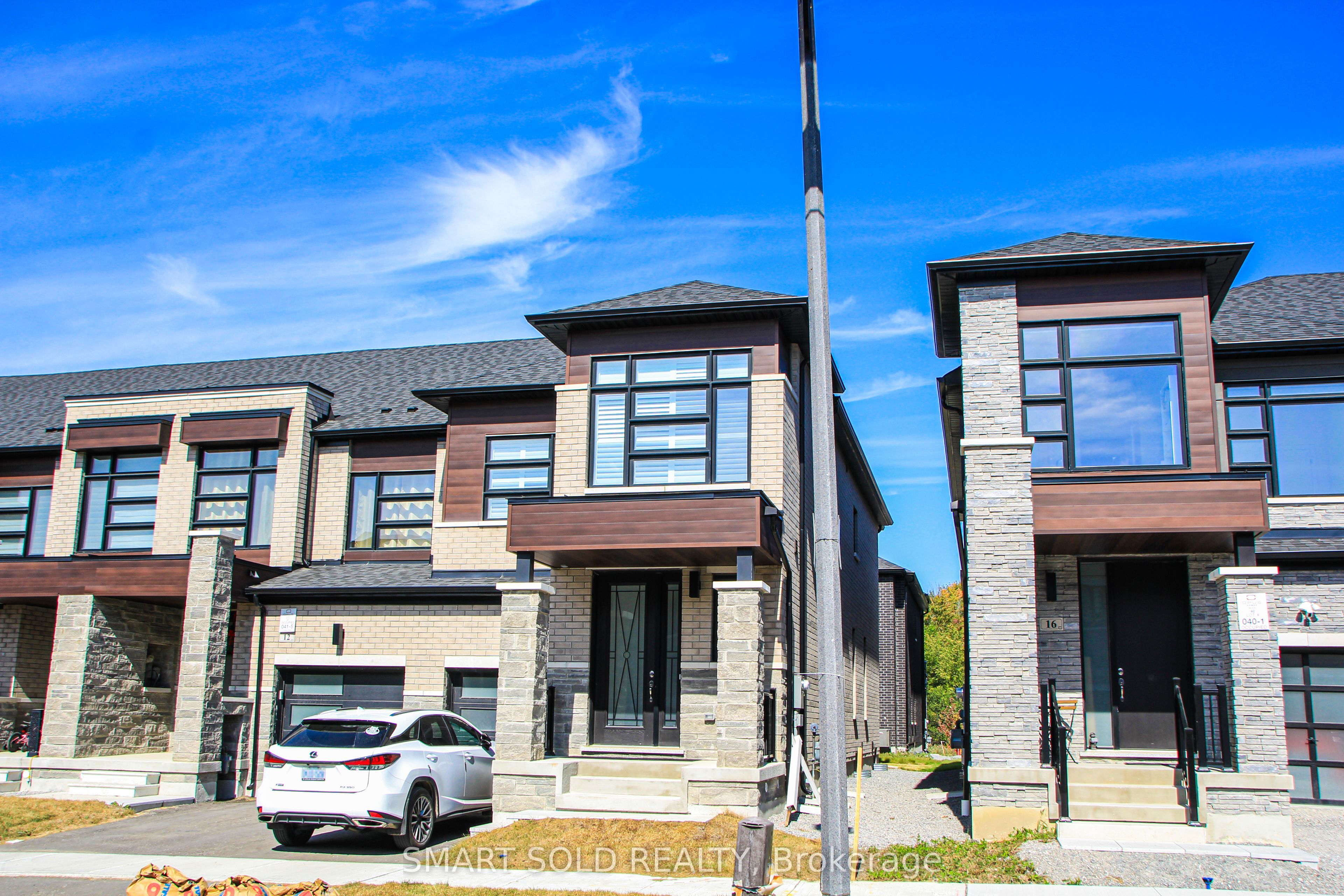 14 boiton Street, Richmond Hill, ON L4S 0J4 photo 2