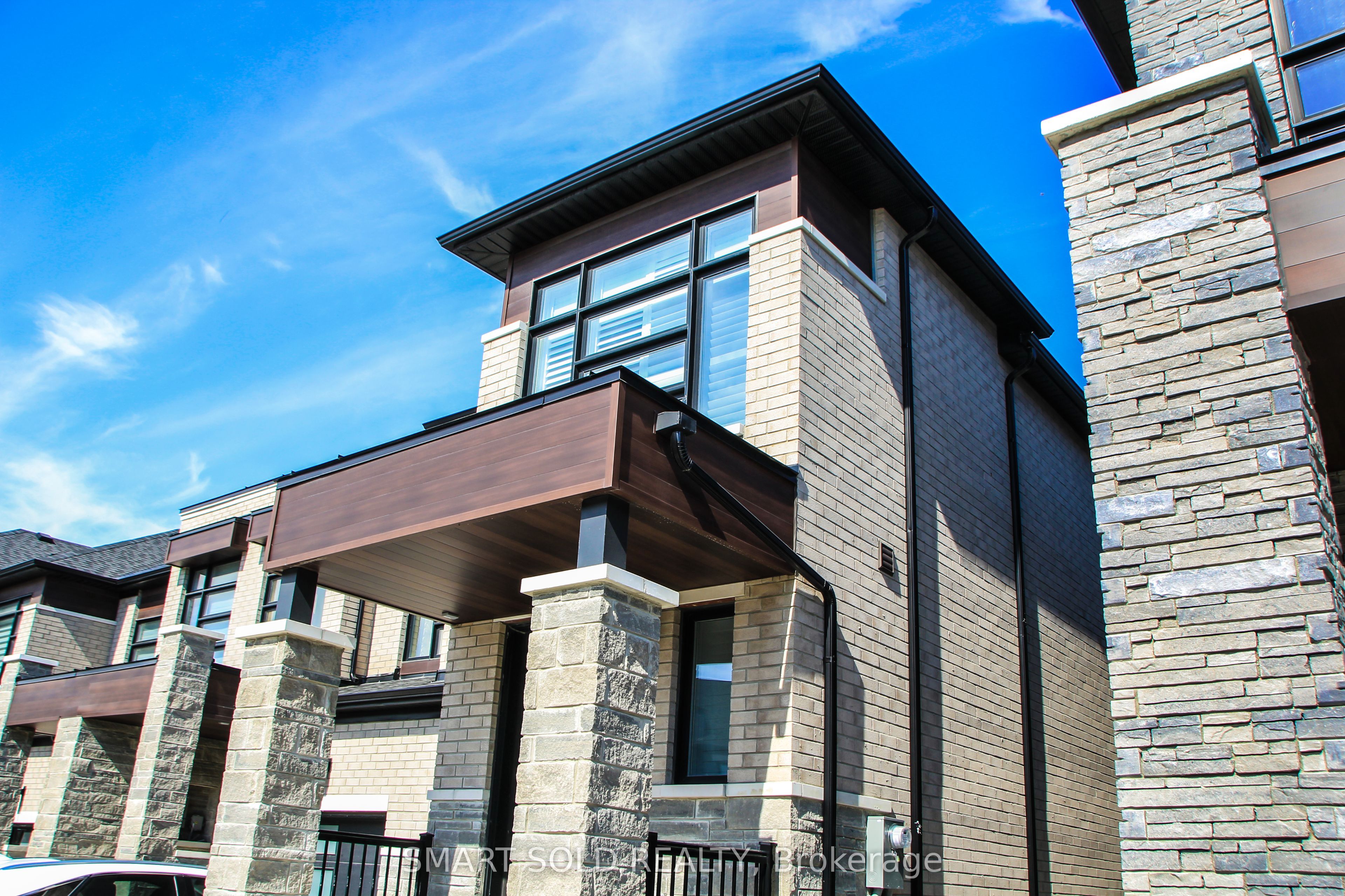 14 boiton Street, Richmond Hill, ON L4S 0J4 photo 3