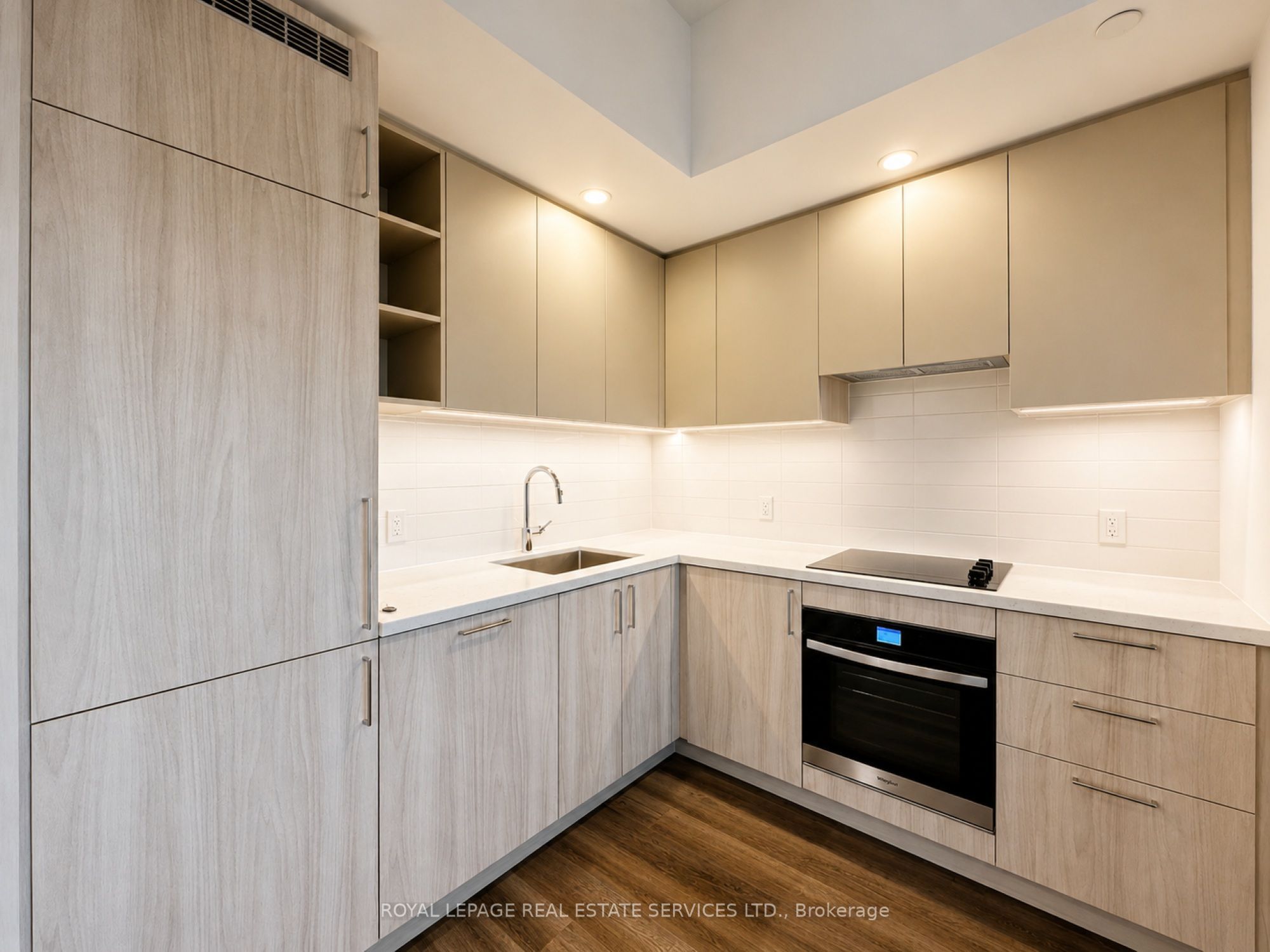 5 Meadowdale Road 901, Vaughan, ON L4K 0C7 photo 5