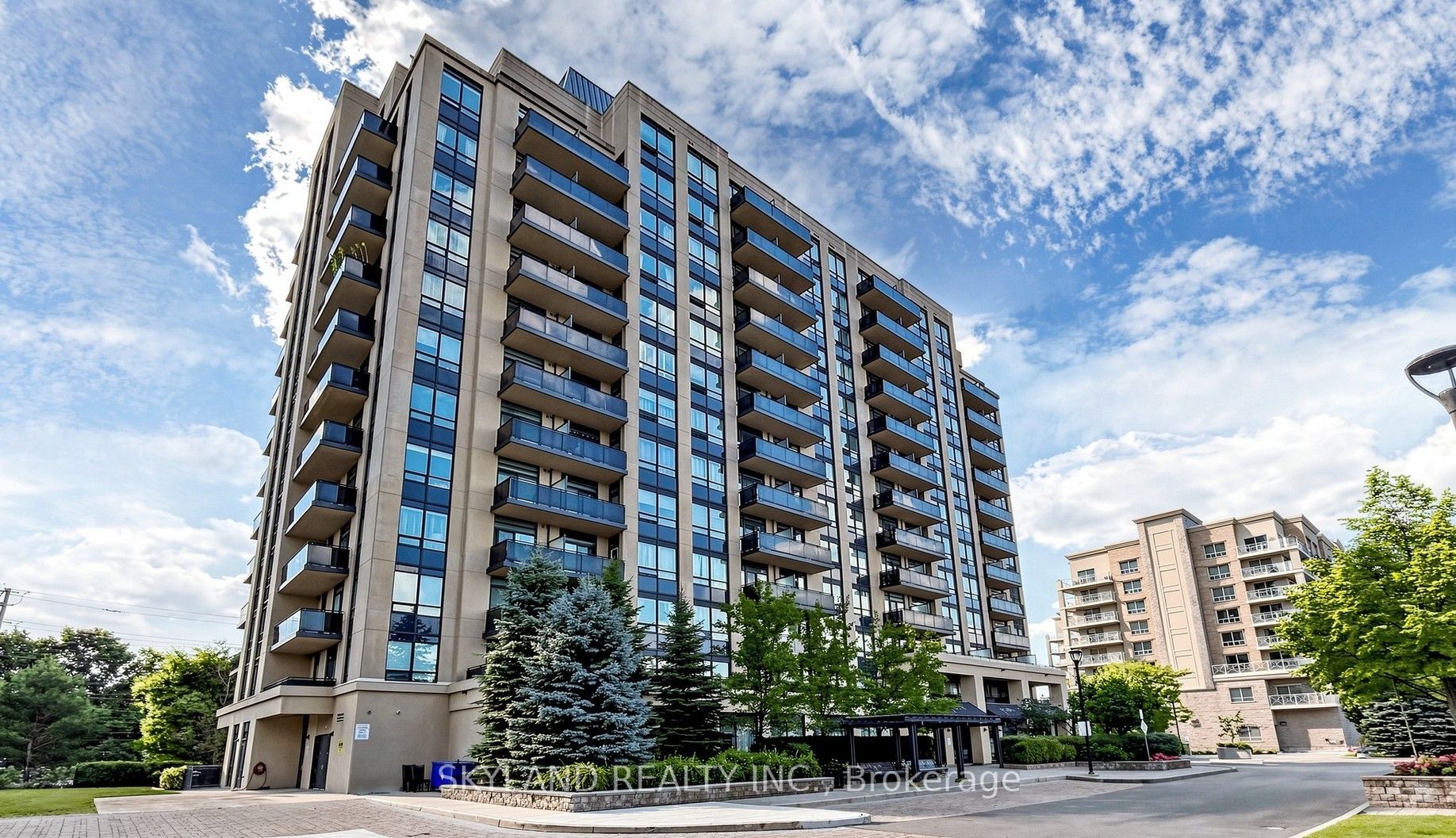 520 Steeles Avenue W 102, Vaughan, ON L4J 0H2 photo 2